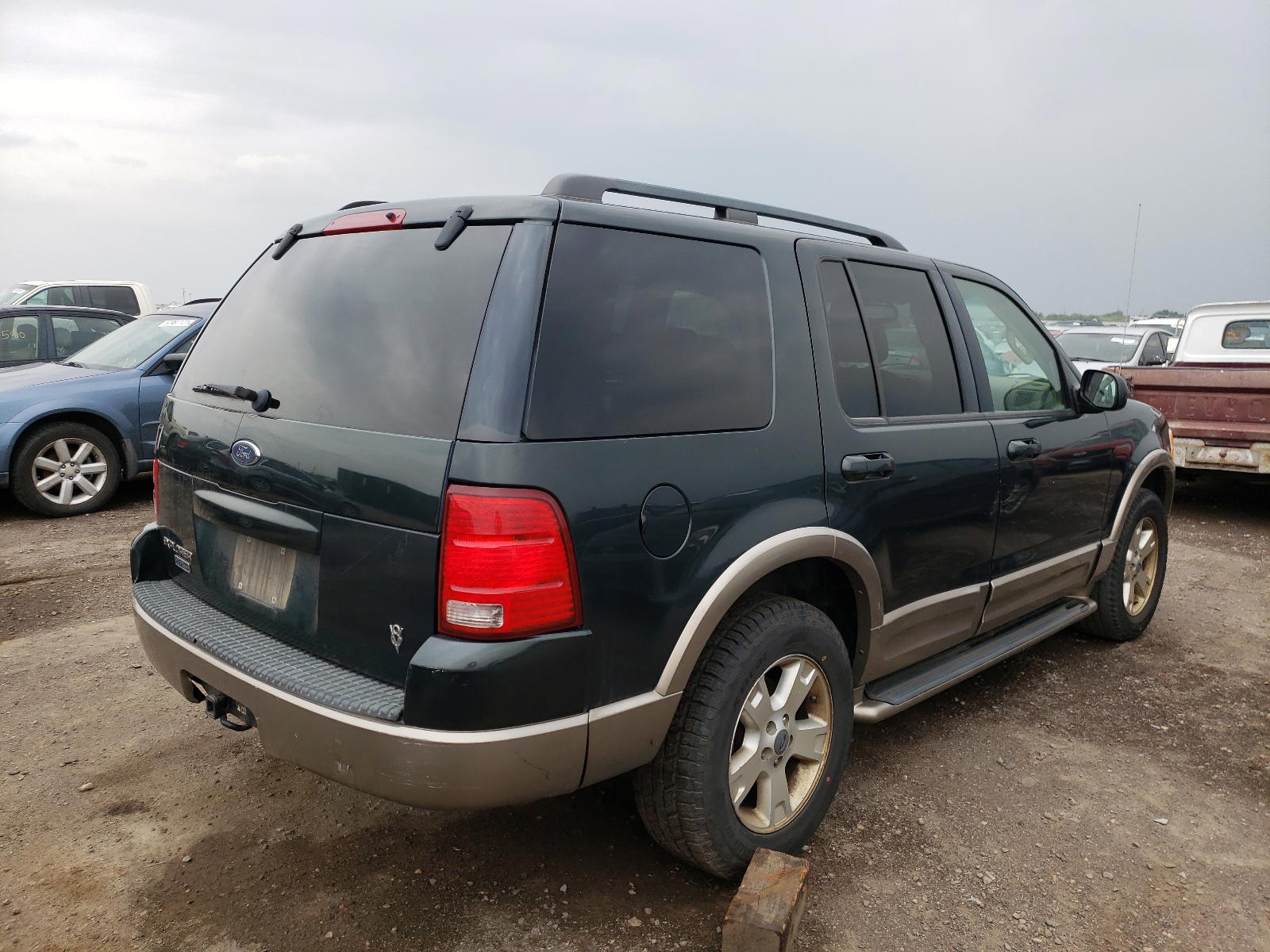 Photo 16 from auction – 2003 FORD EXPLORER E with VIN 1FMZU64W33UC78865