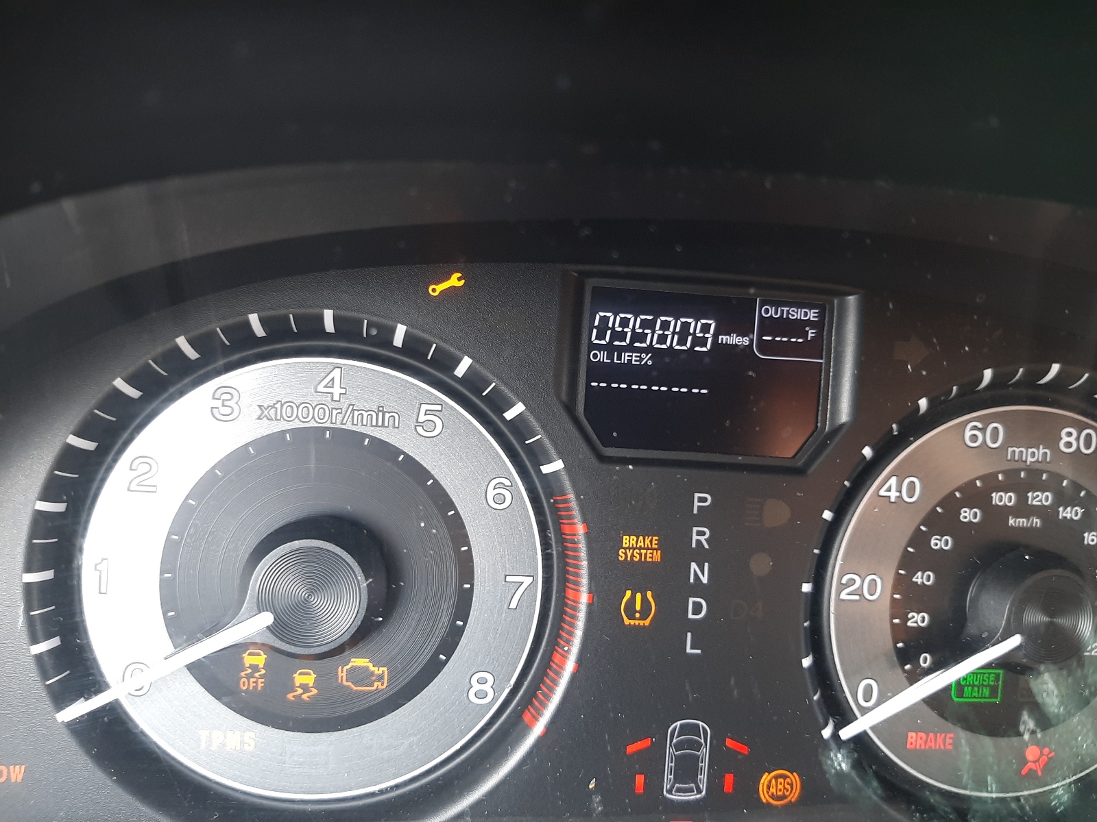 Photo 8 from auction – 2014 HONDA ODYSSEY EX with VIN 5FNRL5H60EB027647