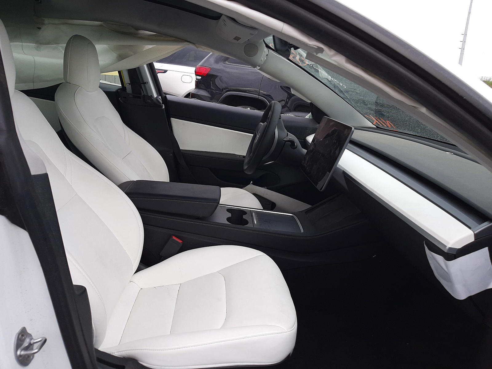 Photo 5 from auction – 2021 TESLA MODEL 3 with VIN 5YJ3E1EA1MF921592