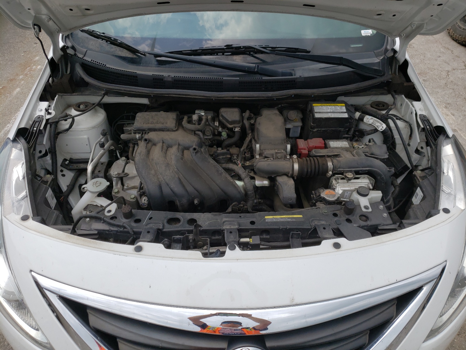 Photo 7 from auction – 2017 NISSAN VERSA S with VIN 3N1CN7APXHL870813