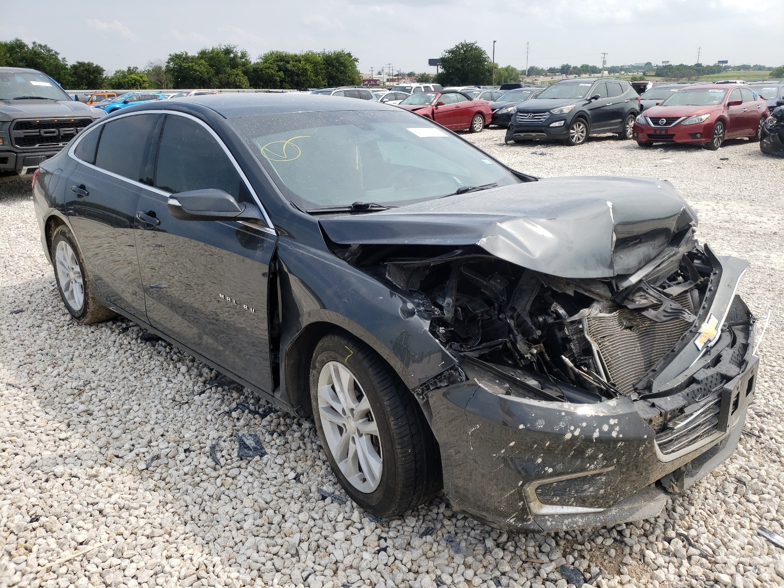 Photo 1 from auction – 2018 CHEVROLET MALIBU LT with VIN 1G1ZD5ST4JF209118