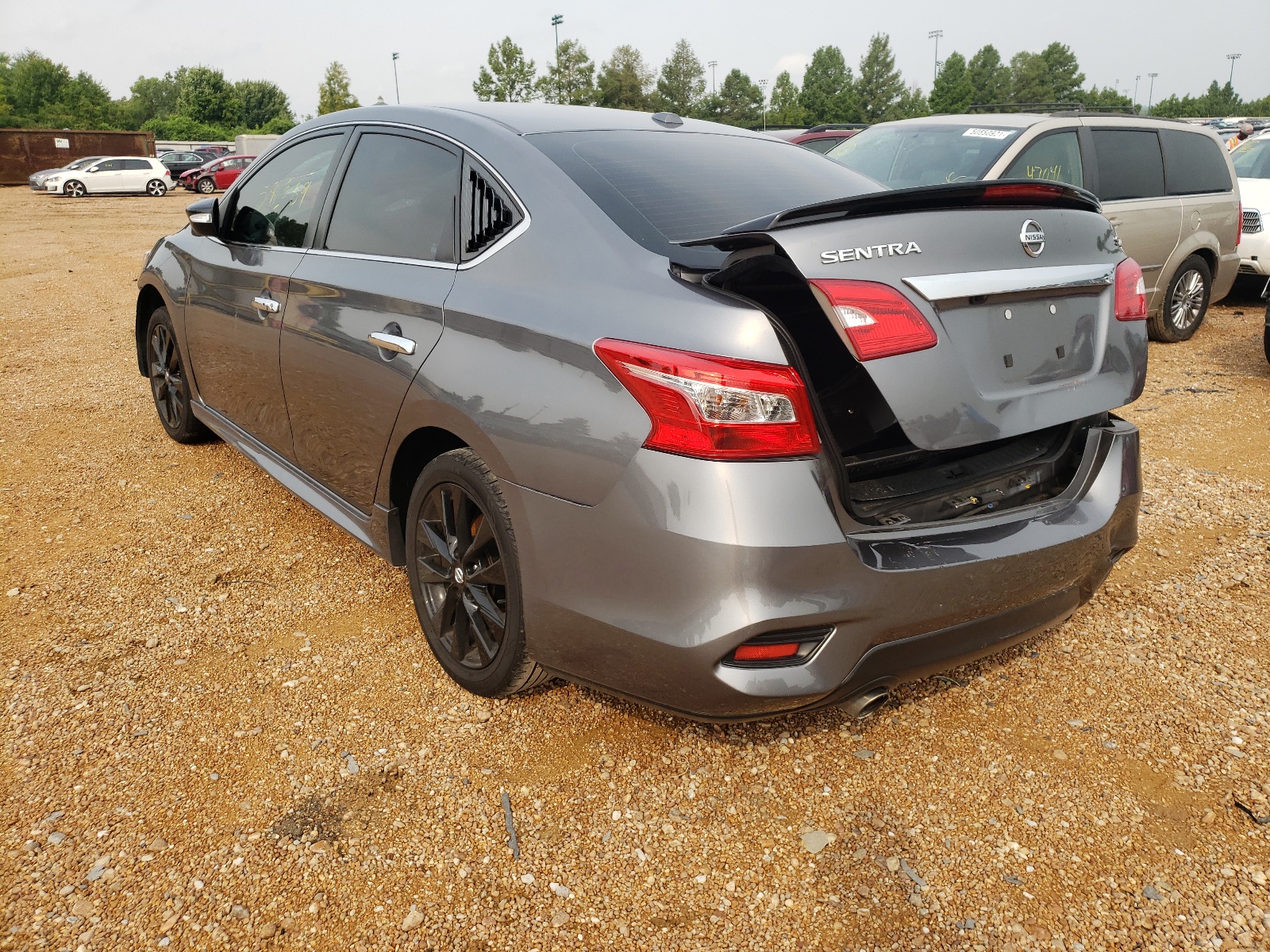 Photo 3 from auction – 2017 NISSAN SENTRA S with VIN 3N1AB7AP2HY335350