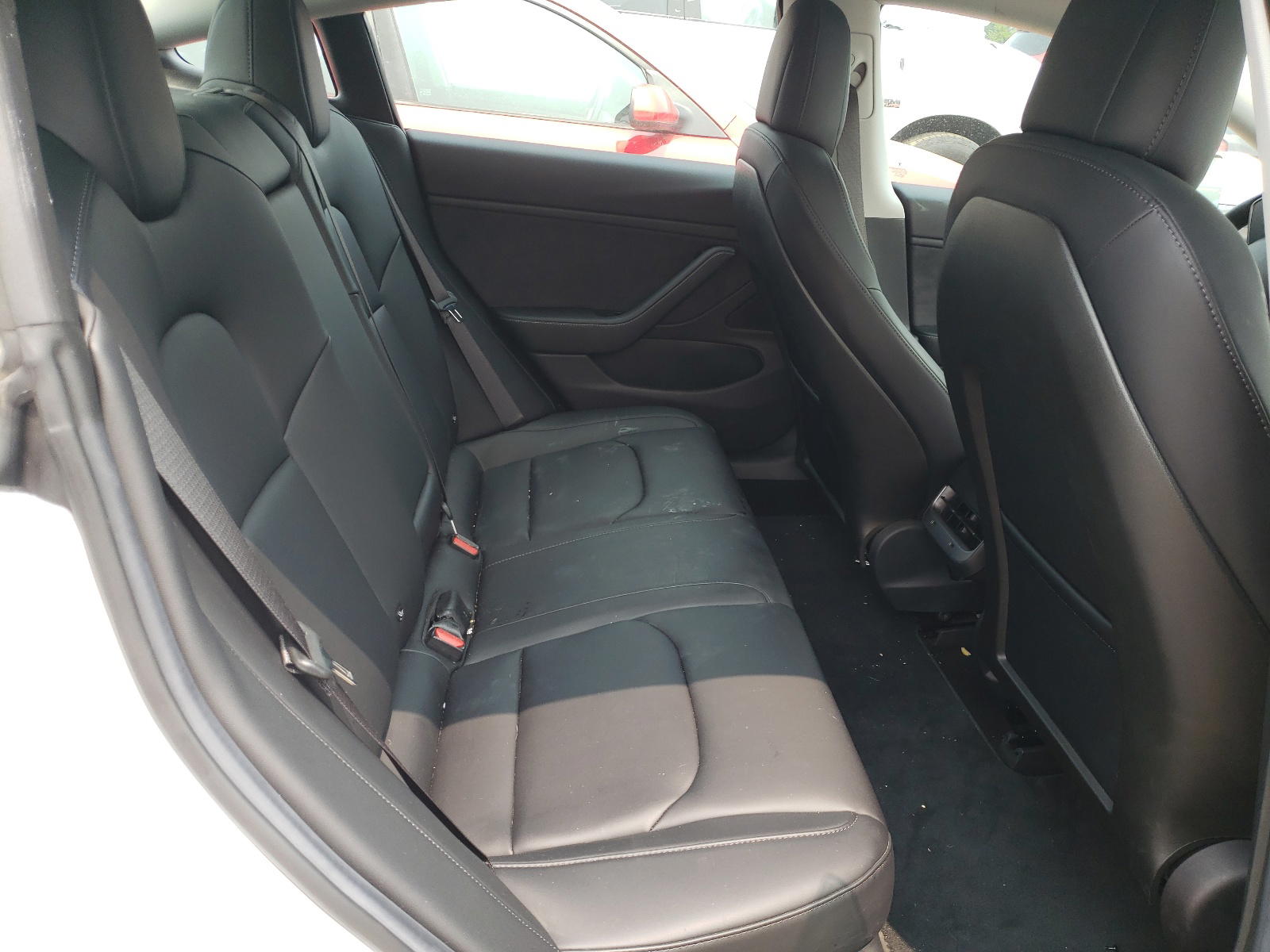 Photo 6 from auction – 2018 TESLA MODEL 3 with VIN 5YJ3E1EA3JF018405