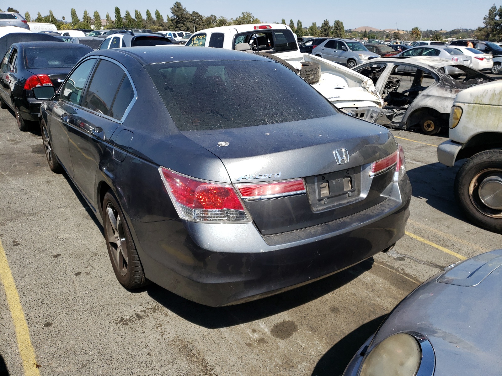 Photo 3 from auction – 2011 HONDA ACCORD LX with VIN 1HGCP2F34BA008624