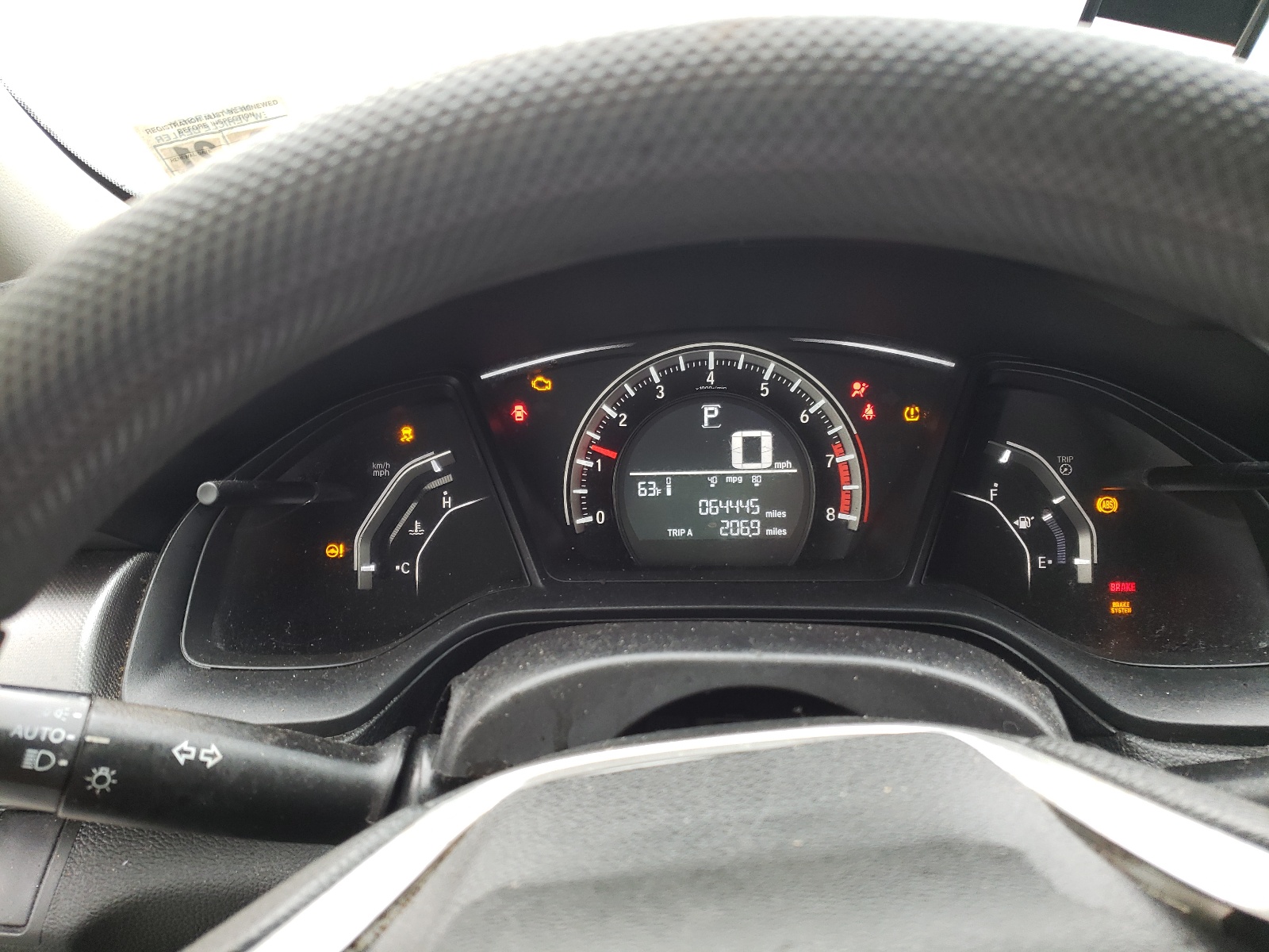 Photo 8 from auction – 2016 HONDA CIVIC LX with VIN 2HGFC2F58GH524262