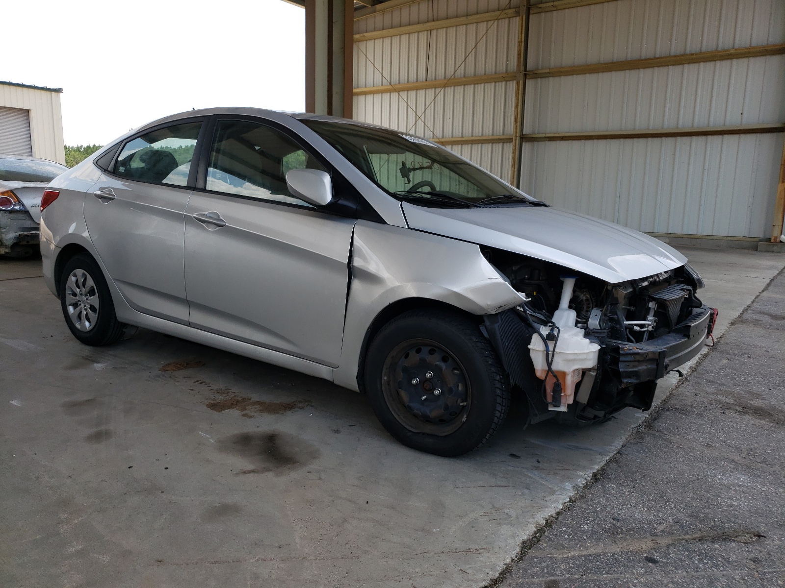 HYUNDAI ACCENT SE 2017 with VIN KMHCT4AE5HU202337 - Photo from auction