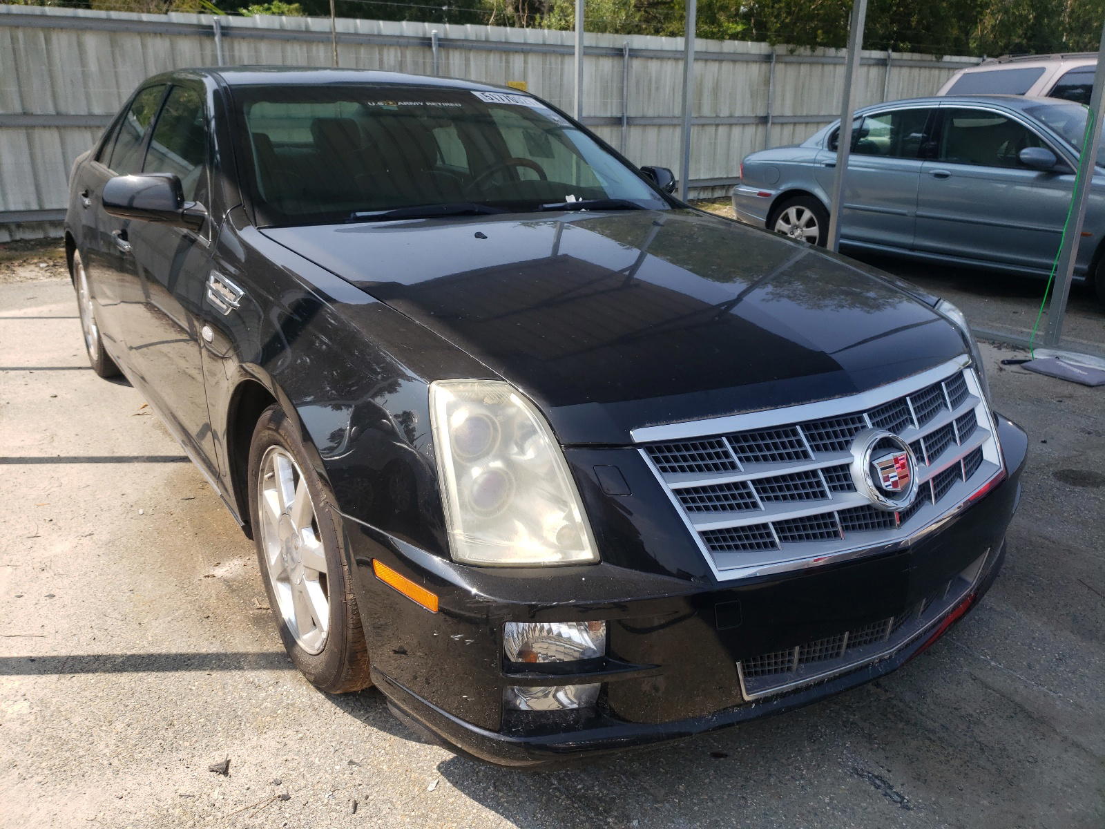 CADILLAC STS 2008 with VIN 1G6DK67V980169741 - Photo from auction