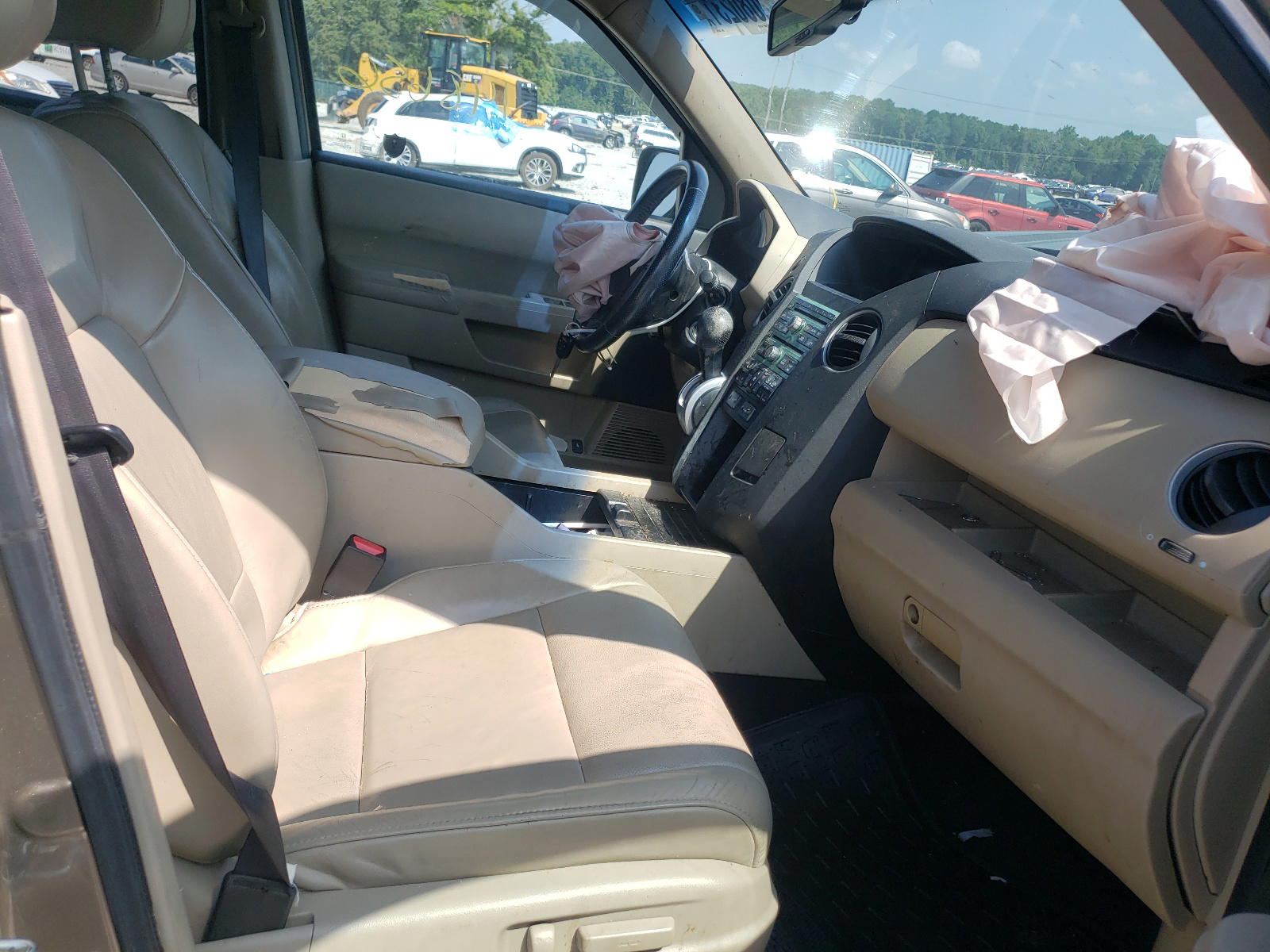 Photo 5 from auction – 2011 HONDA PILOT EXL with VIN 5FNYF3H6XBB038836