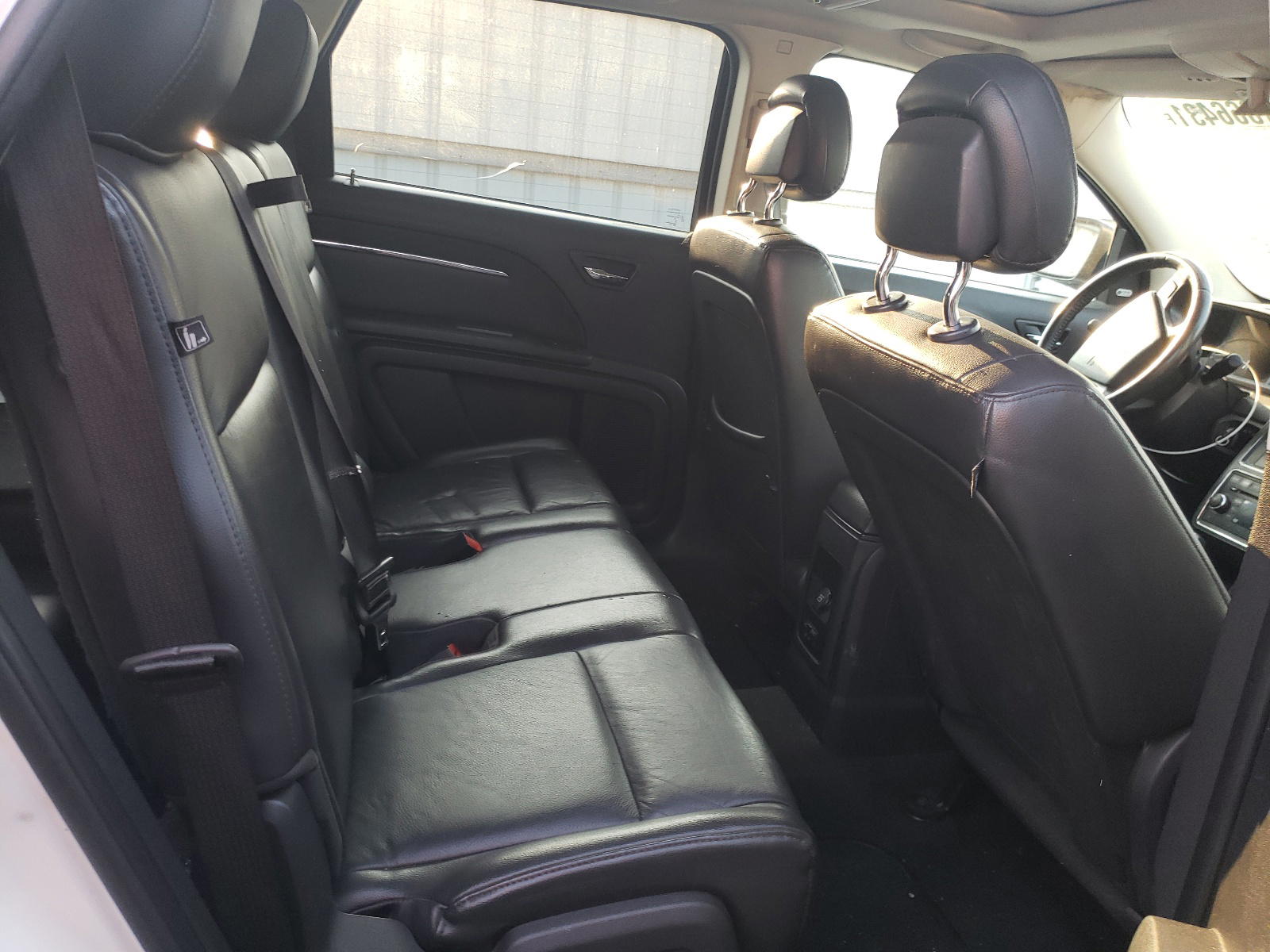 Photo 6 from auction – 2010 DODGE JOURNEY with VIN 3D4PH6FV2AT101612