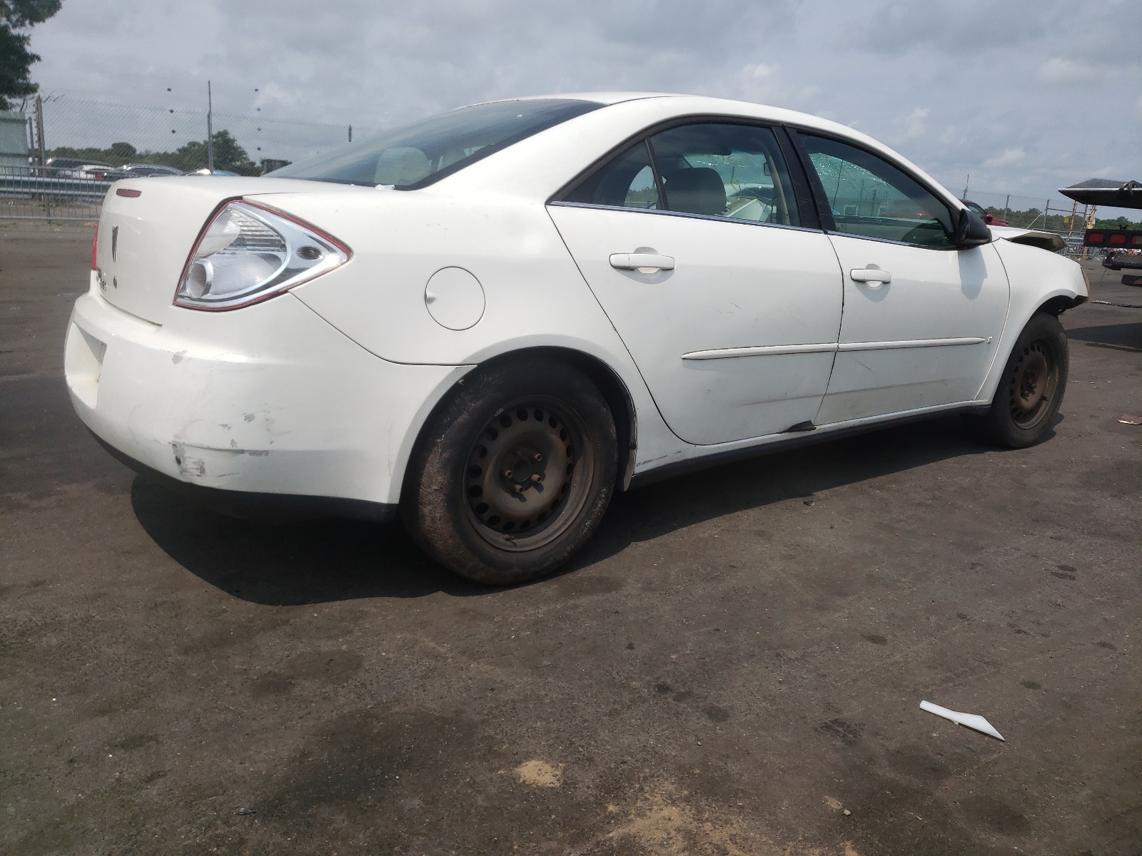 Photo 4 from auction – 2006 PONTIAC G6 SE with VIN 1G2ZF55B364285103