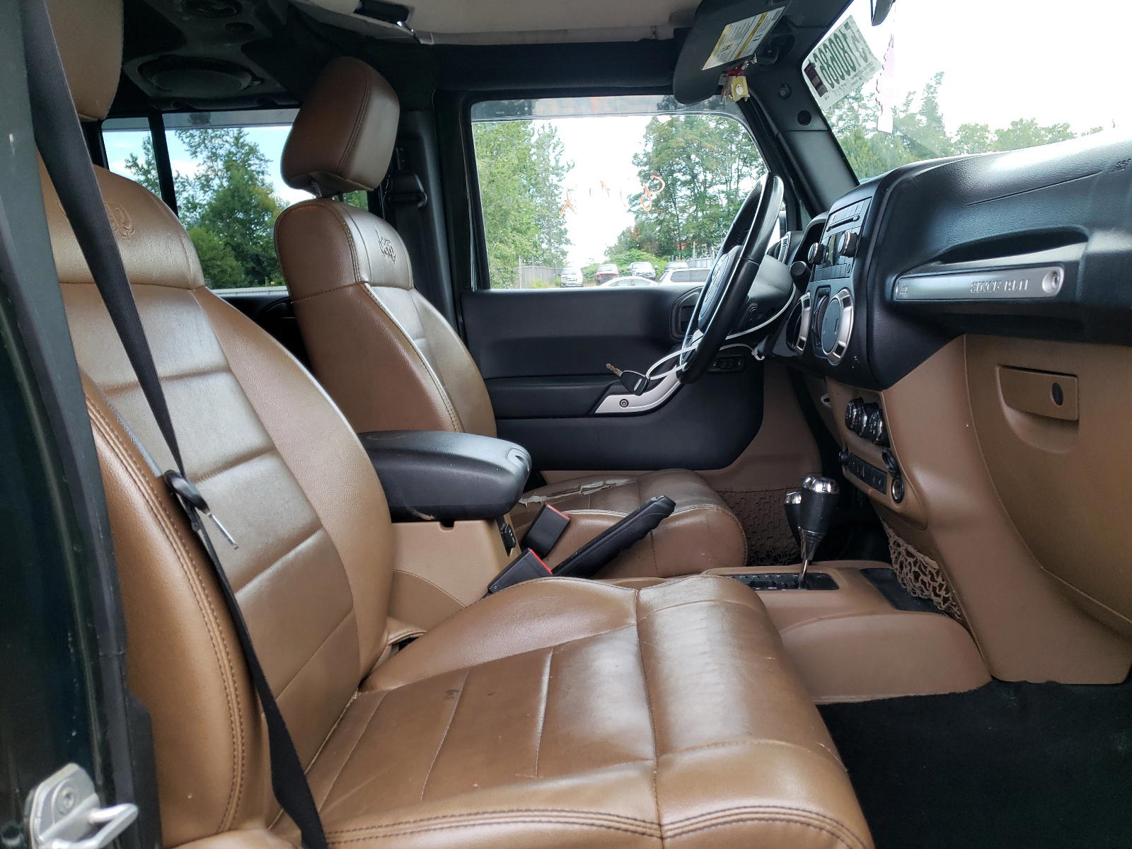 Photo 5 from auction – 2011 JEEP WRANGLER U with VIN 1J4BA5H10BL629107