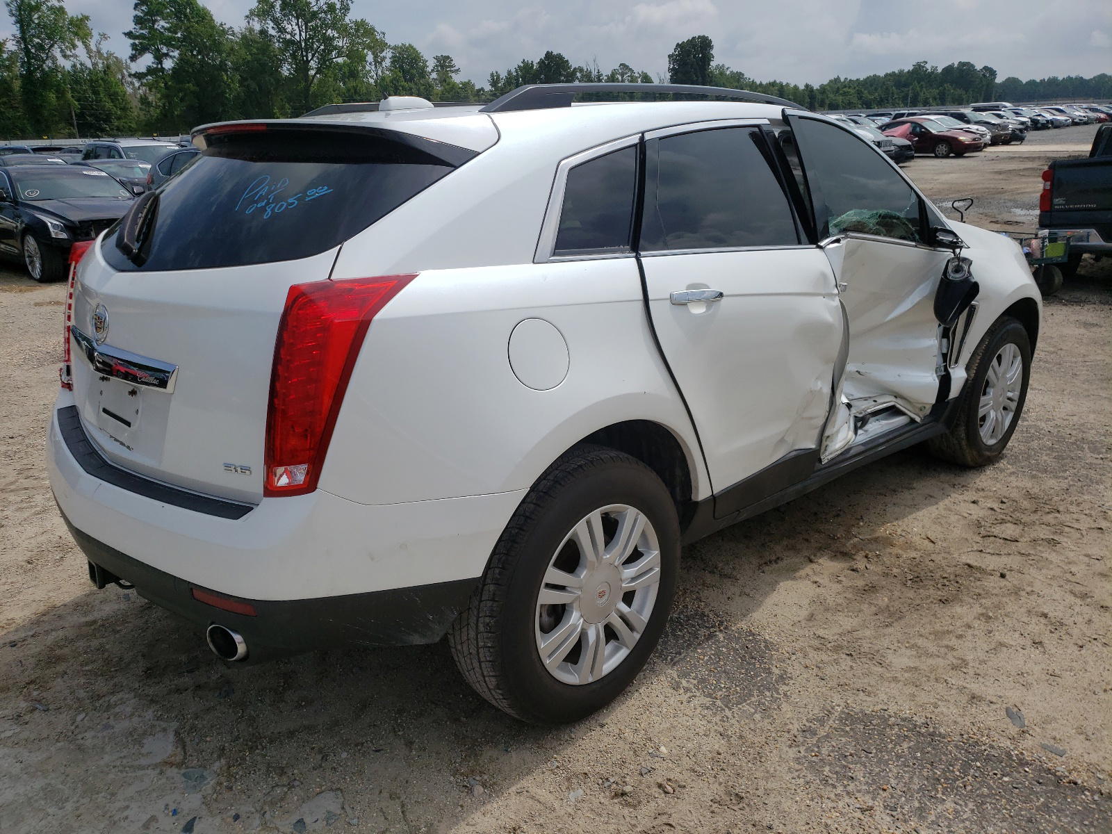 Photo 4 from auction – 2015 CADILLAC SRX with VIN 3GYFNAE3XFS539628