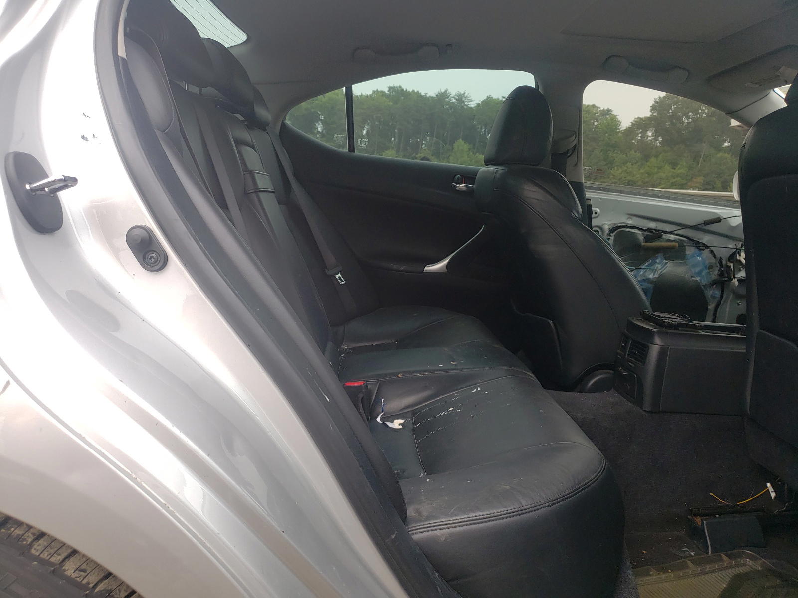 Photo 6 from auction – 2007 LEXUS IS 350 with VIN JTHBE262575012946