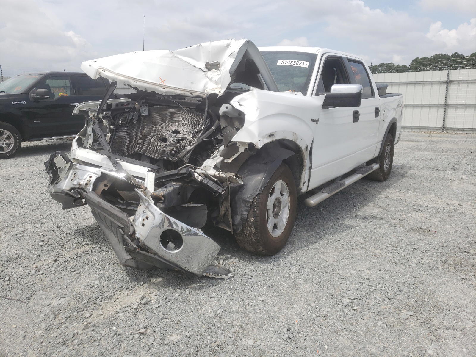 Photo 2 from auction – 2012 FORD F150 SUPER with VIN 1FTFW1EF8CKD11311