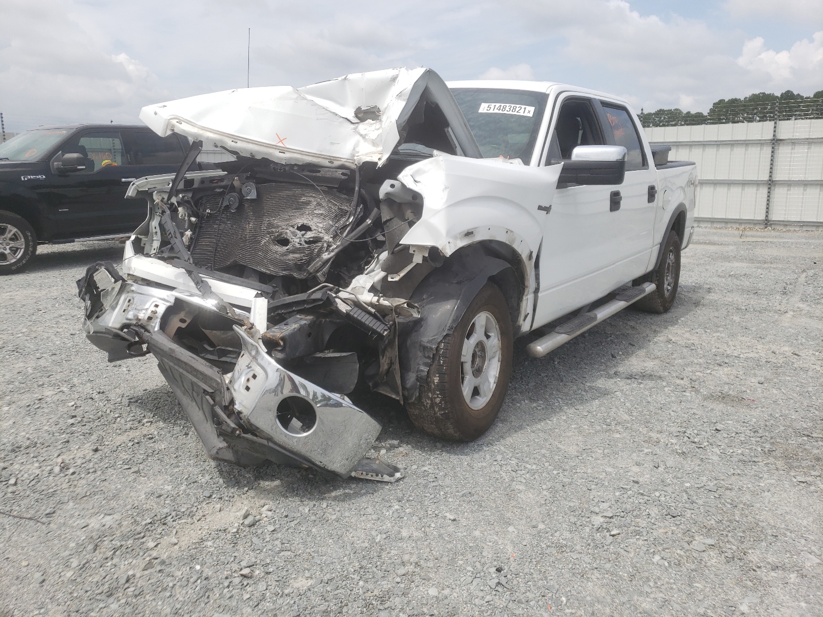 Zdjęcie 2 z aukcji – 2012 FORD F150 SUPER z VIN 1FTFW1EF8CKD11311