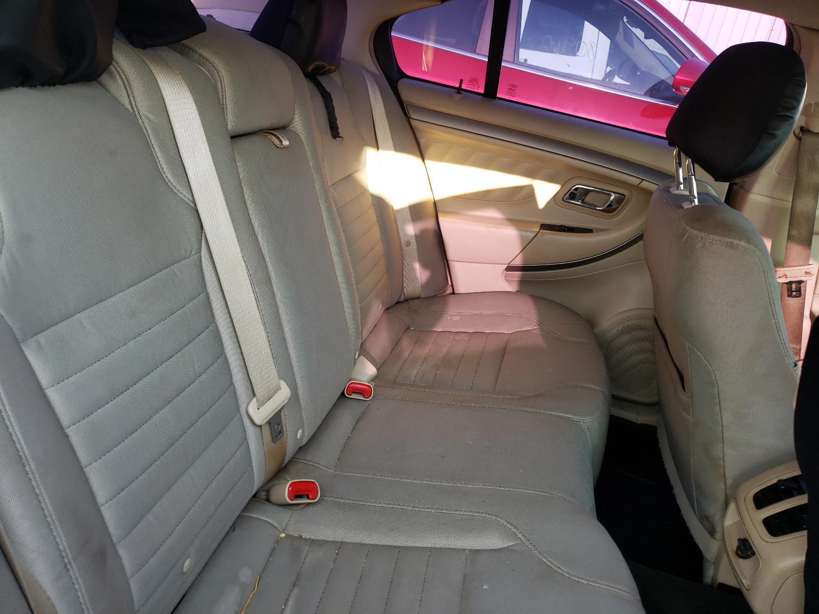 Photo 6 from auction – 2013 FORD TAURUS SE with VIN 1FAHP2D85DG123225