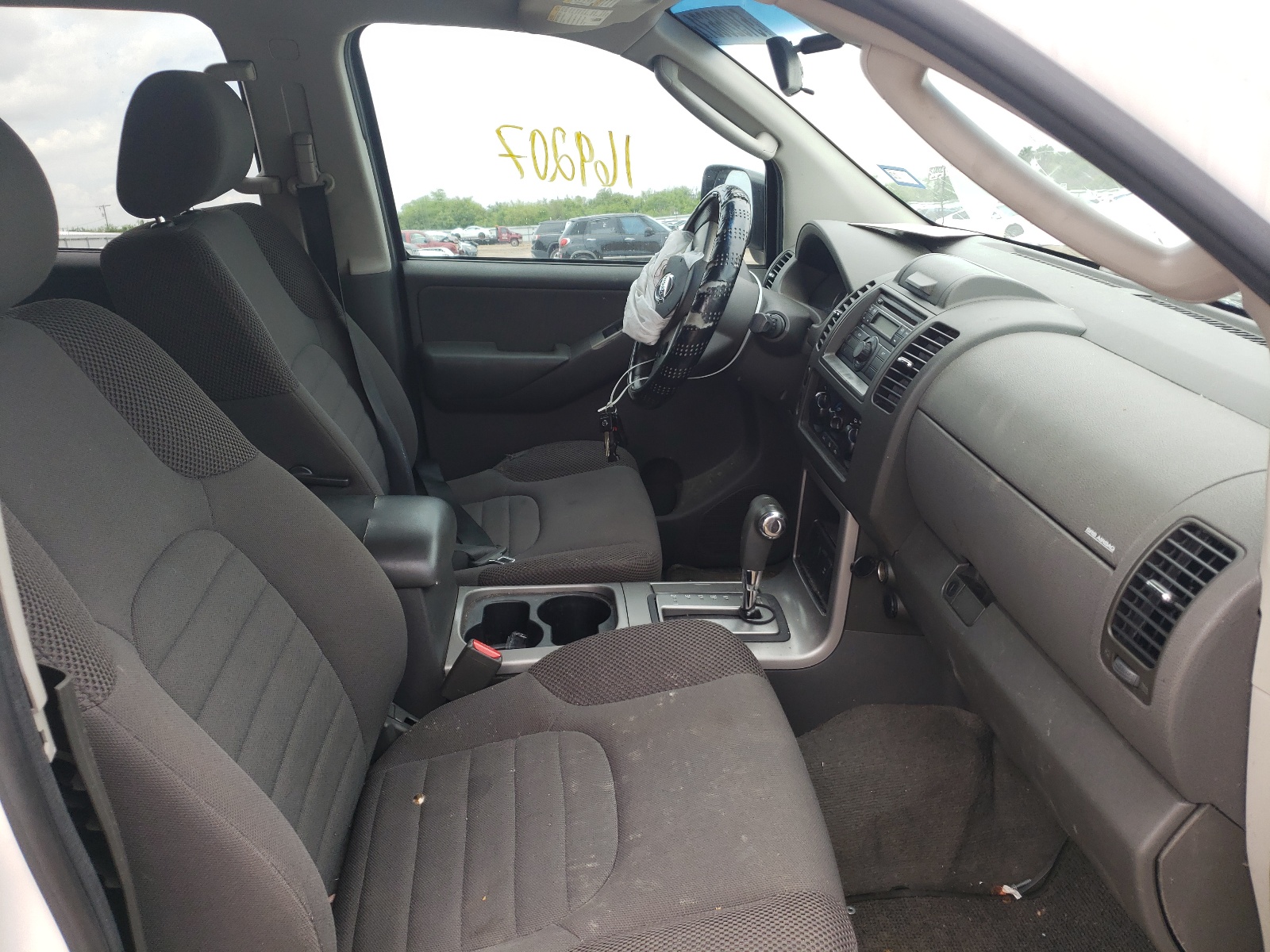 Photo 5 from auction – 2008 NISSAN PATHFINDER with VIN 5N1AR18U28C641034