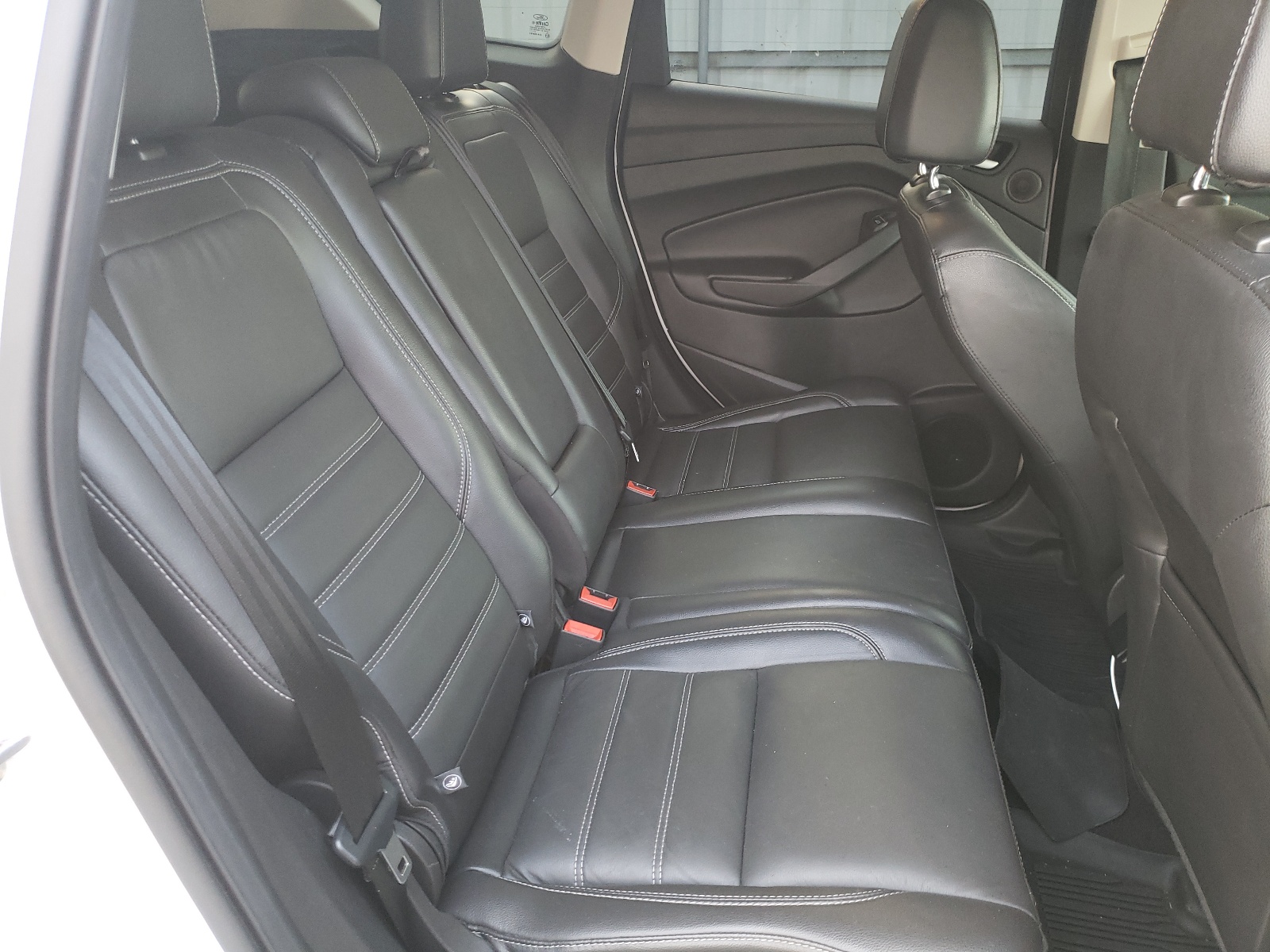Photo 6 from auction – 2017 FORD ESCAPE TIT with VIN 1FMCU9JD4HUE83662