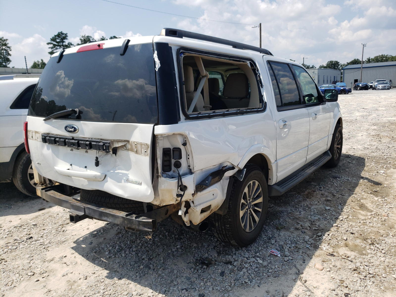 Photo 4 from auction – 2015 FORD EXPEDITION with VIN 1FMJK1HT4FEF14945