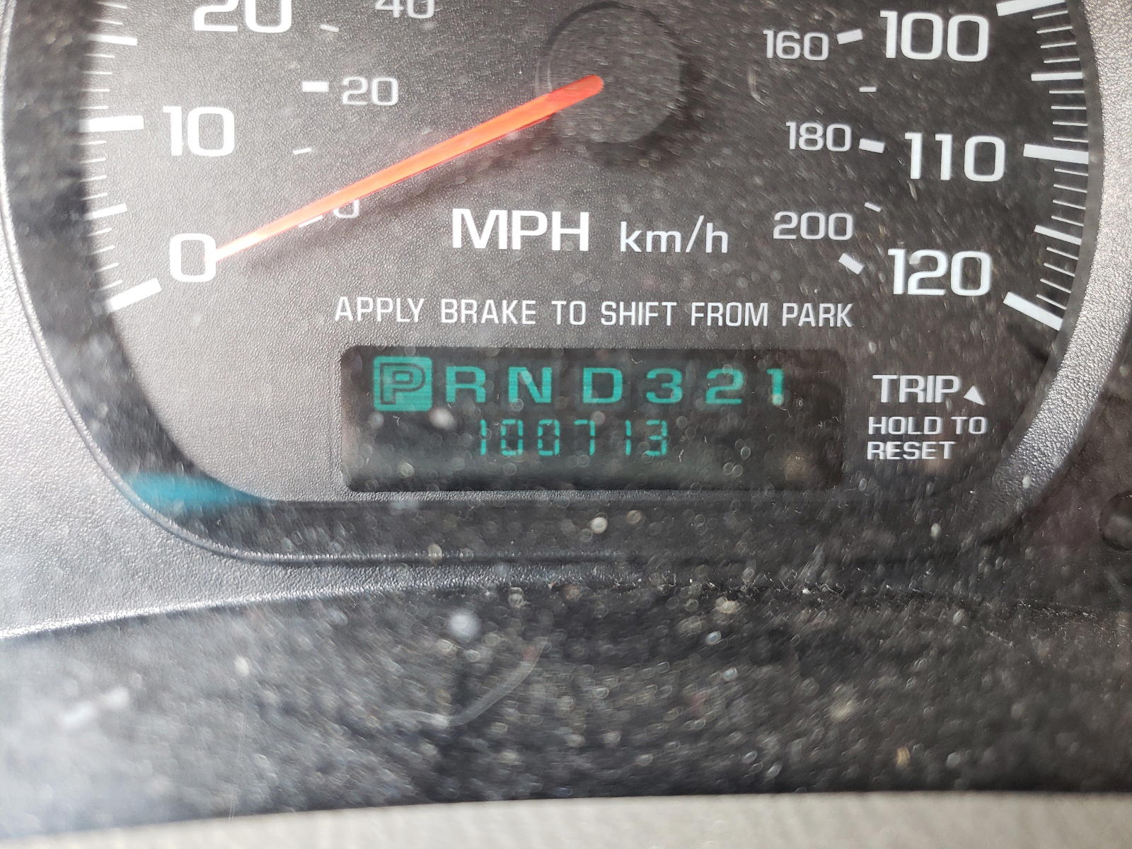 Photo 8 from auction – 2004 CHEVROLET IMPALA with VIN 2G1WF52E849257300
