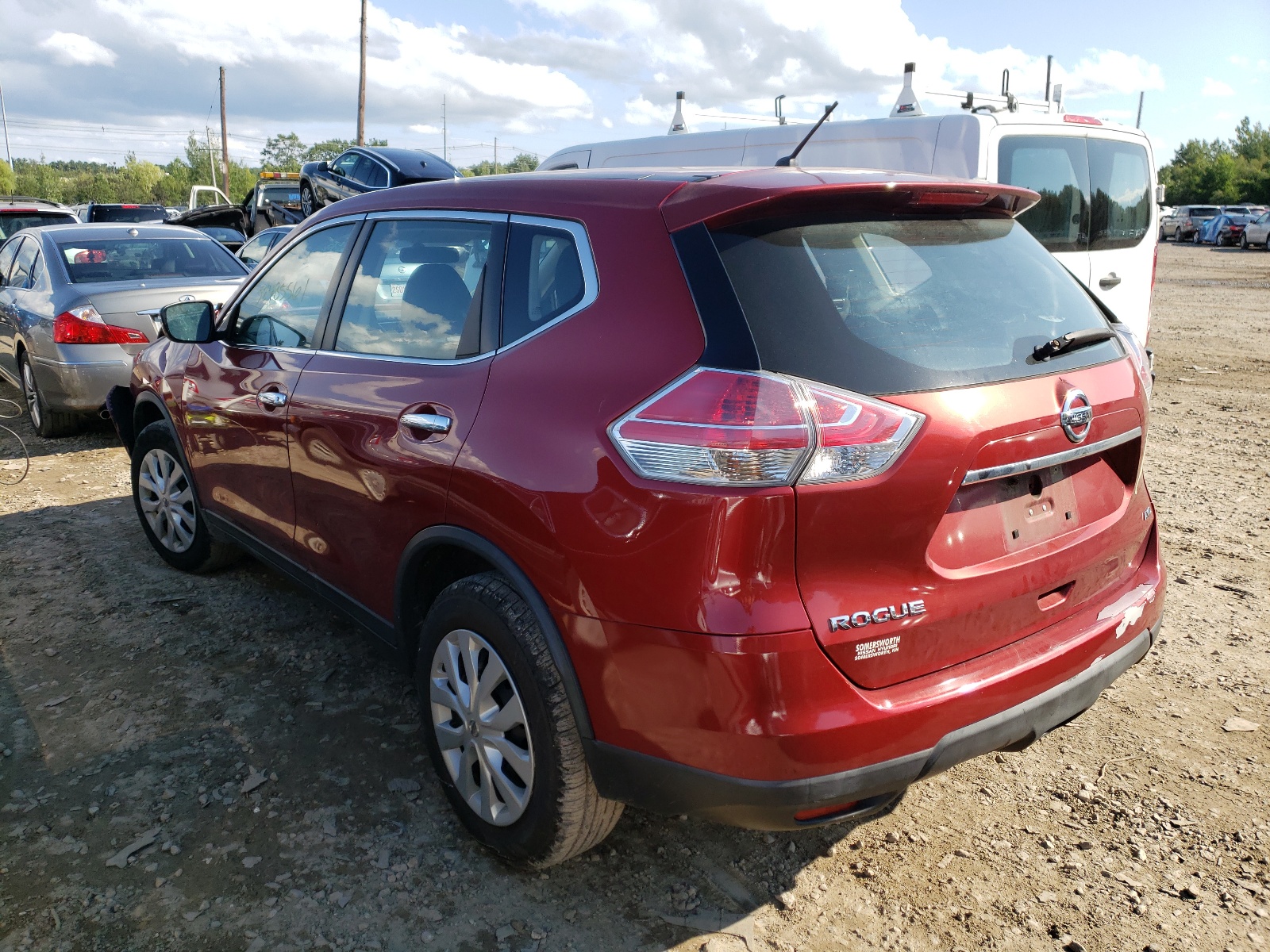Photo 3 from auction – 2015 NISSAN ROGUE S with VIN KNMAT2MV1FP506126