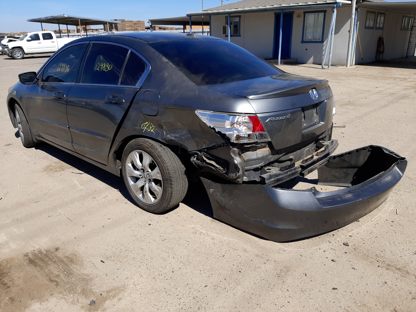 Photo 3 from auction – 2008 HONDA ACCORD EXL with VIN JHMCP26848C059272