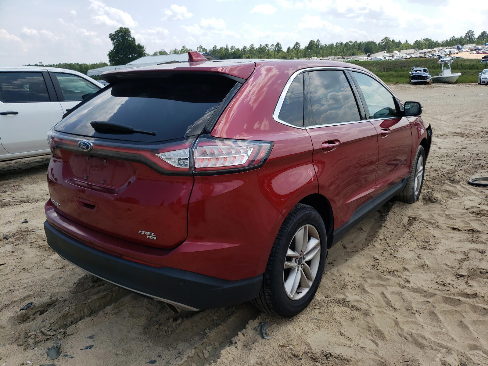 Photo 4 from auction – 2017 FORD EDGE SEL with VIN 2FMPK4J8XHBB55570