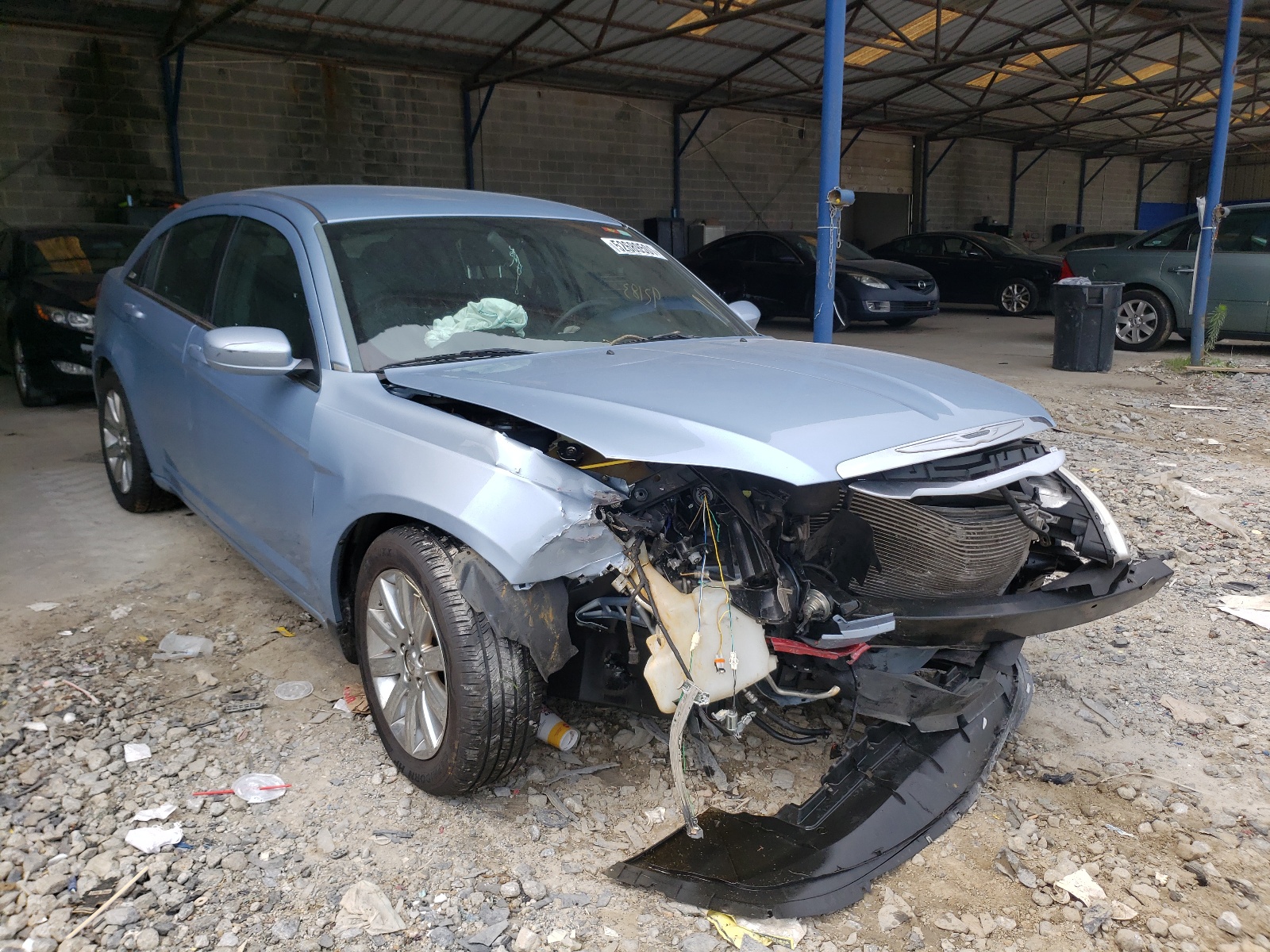CHRYSLER 200 TOURIN 2014 with VIN 1C3CCBBG5EN106033 - Photo from auction