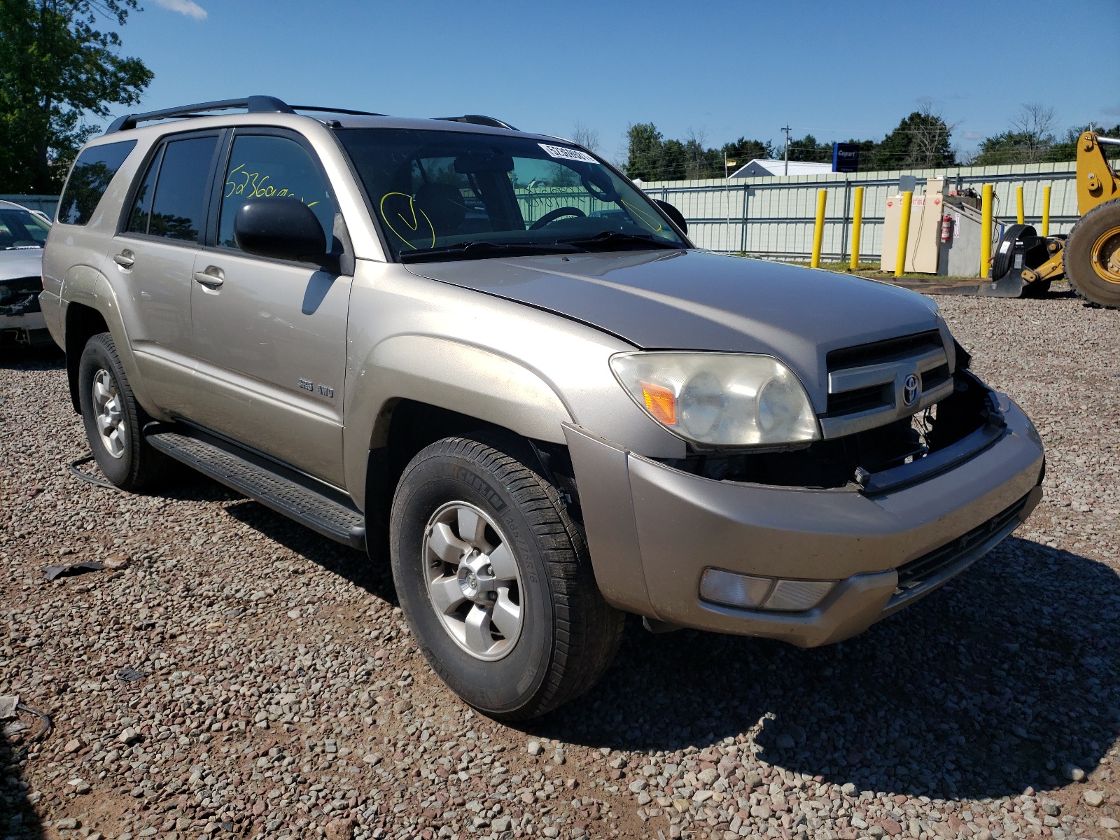 TOYOTA 4RUNNER SR 2004 z numerem VIN JTEBU14R840024334 - Zdjęcie z aukcji
