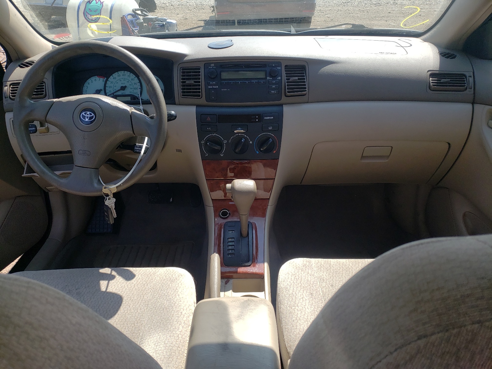 Foto 9 de la subasta – 2004 TOYOTA COROLLA CE con VIN JTDBR32E242032368