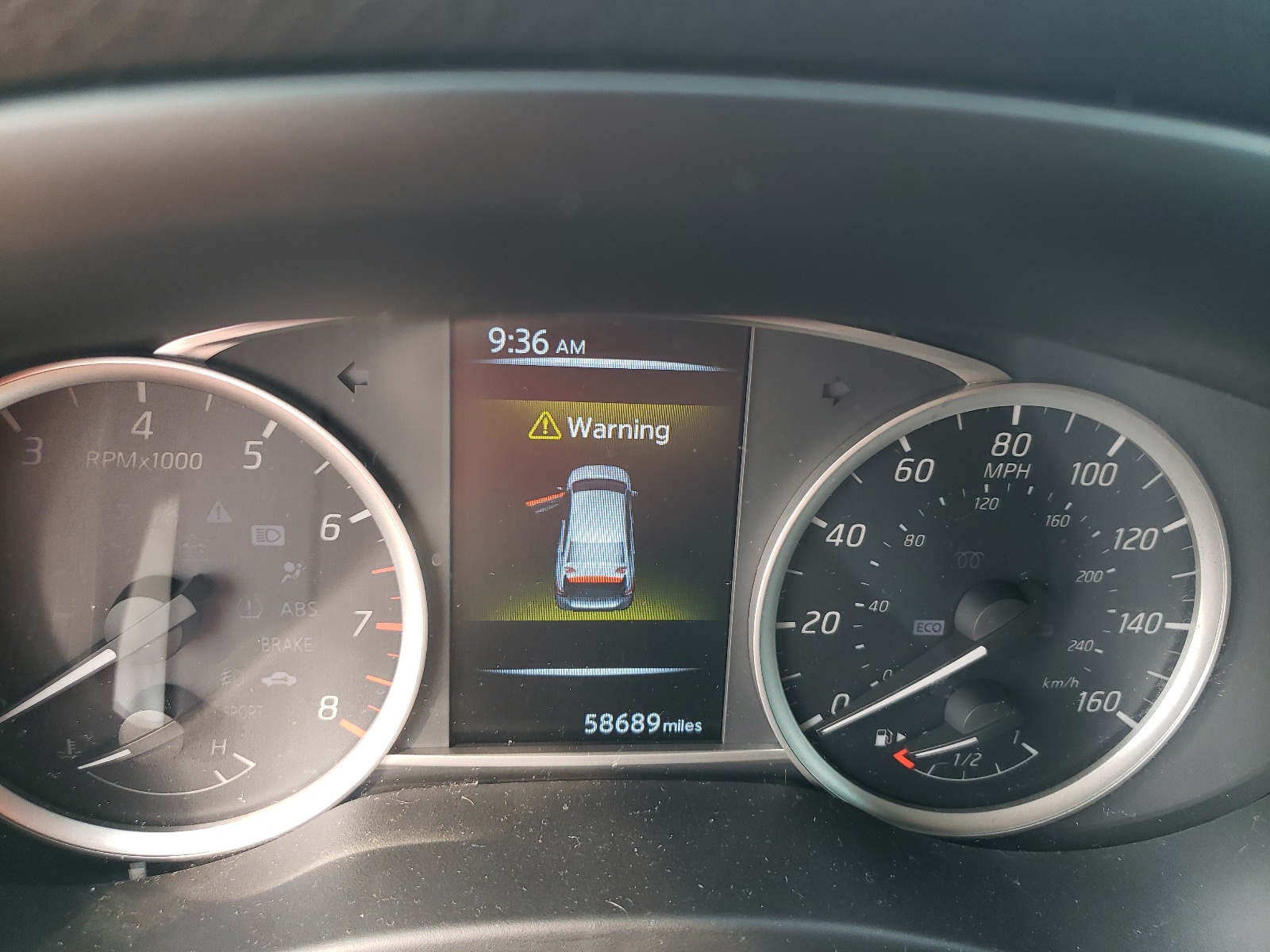Photo 8 from auction – 2017 NISSAN SENTRA S with VIN 3N1AB7AP2HY335350