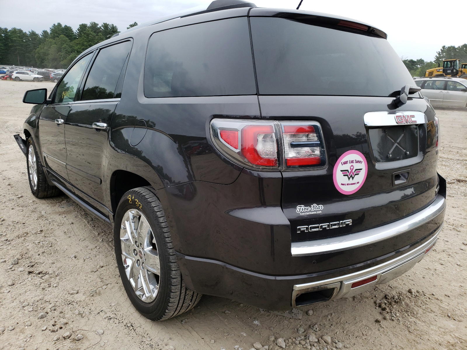 Photo 3 from auction – 2014 GMC ACADIA DEN with VIN 1GKKVTKD0EJ131804