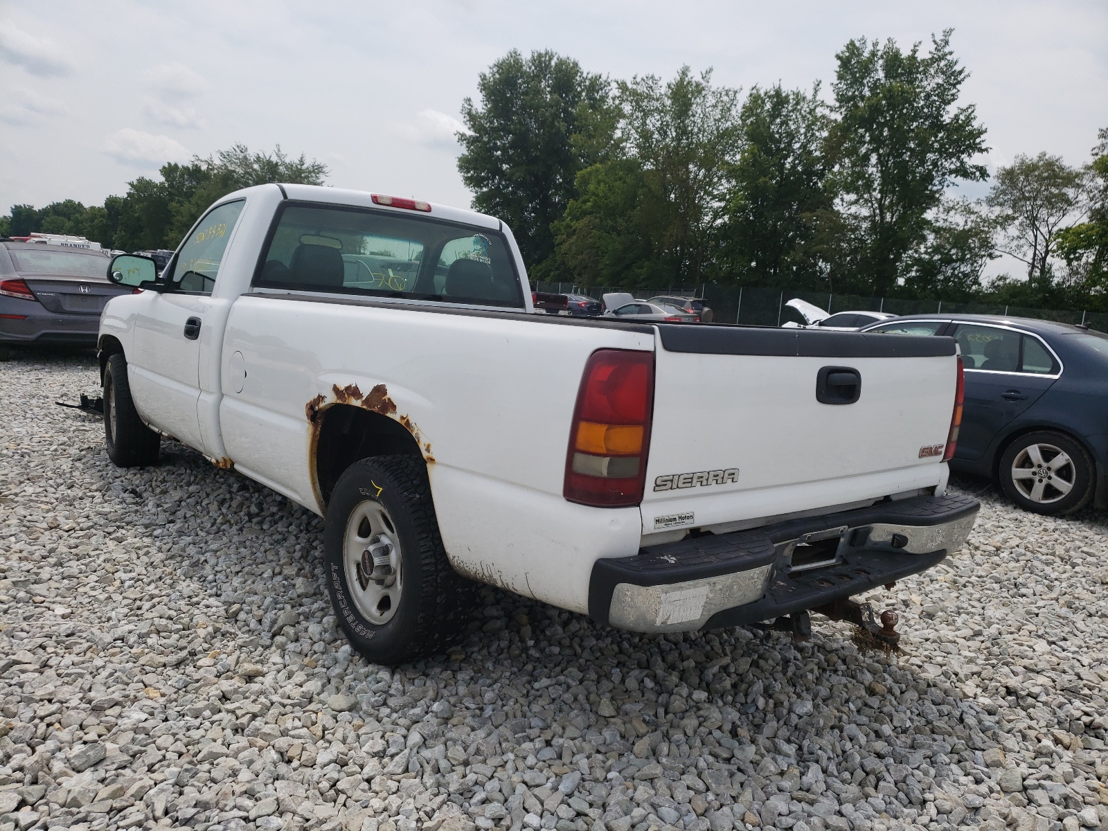 Photo 3 from auction – 2003 GMC NEW SIERRA with VIN 1GTEC14V23Z242183