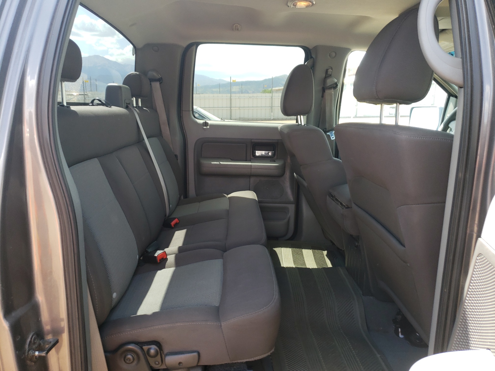 Photo 6 from auction – 2006 FORD F150 SUPER with VIN 1FTPW14V76KD84221