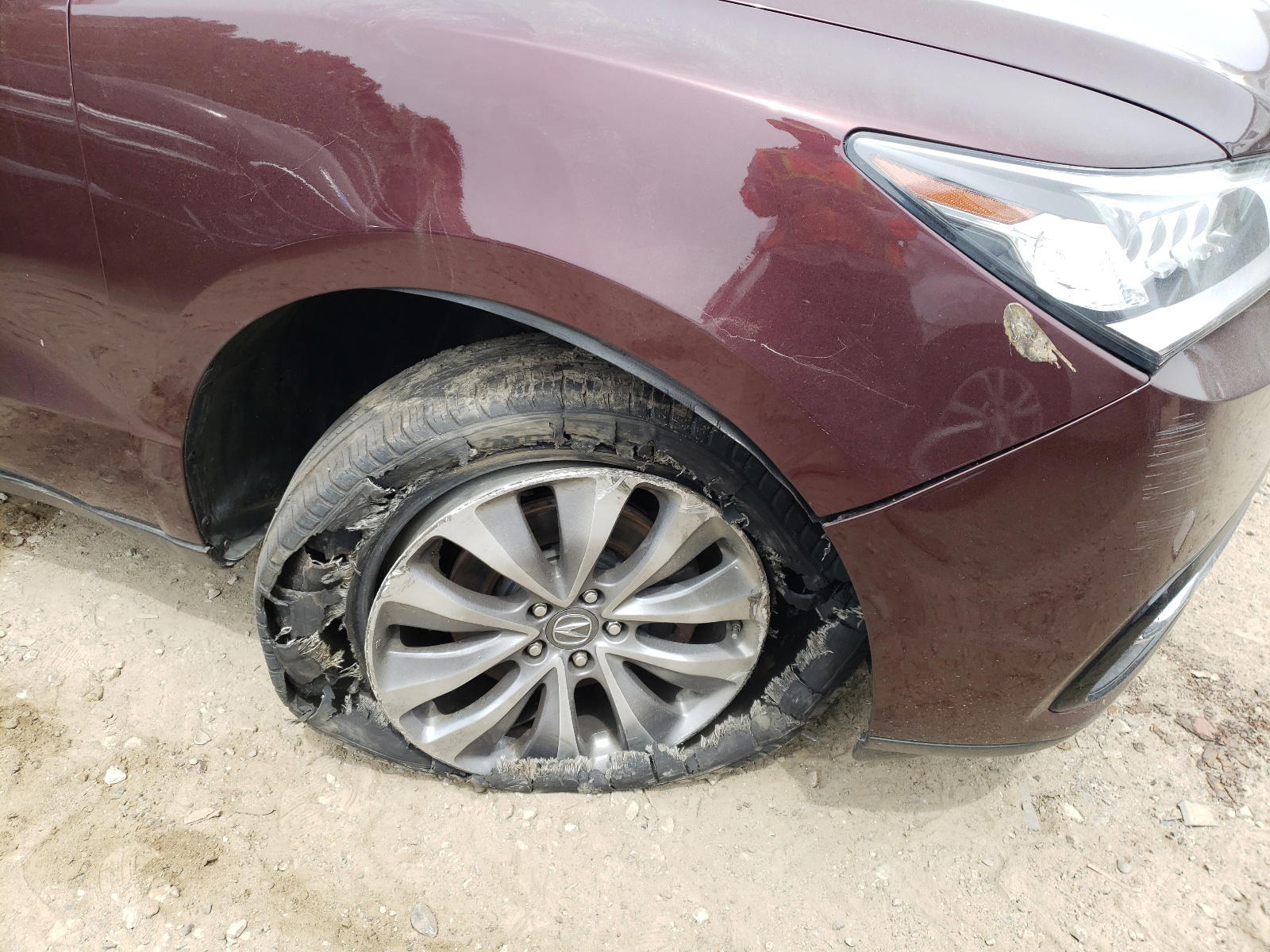 Photo 9 from auction – 2015 ACURA MDX TECHNO with VIN 5FRYD4H40FB025625