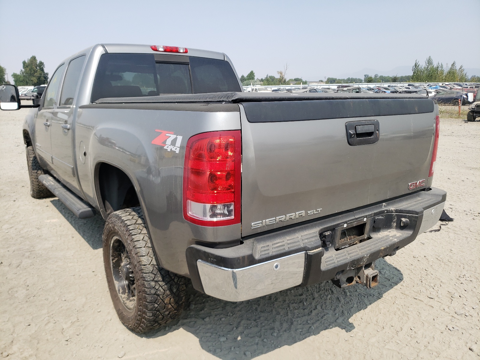 Photo 3 from auction – 2013 GMC SIERRA K25 with VIN 1GT121C81DF207800