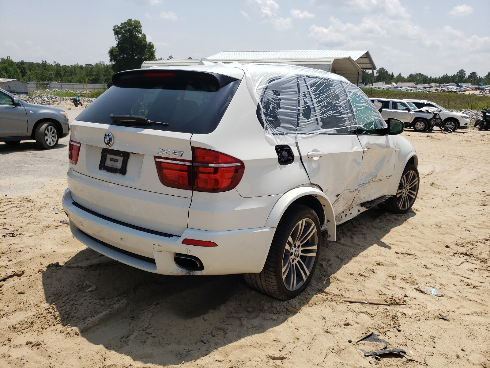 Photo 4 from auction – 2013 BMW X5 XDRIVE3 with VIN 5UXZV4C57D0B03818