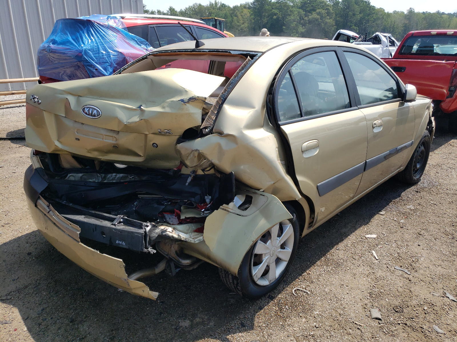 Photo 4 from auction – 2006 KIA RIO with VIN KNADE123X66064193
