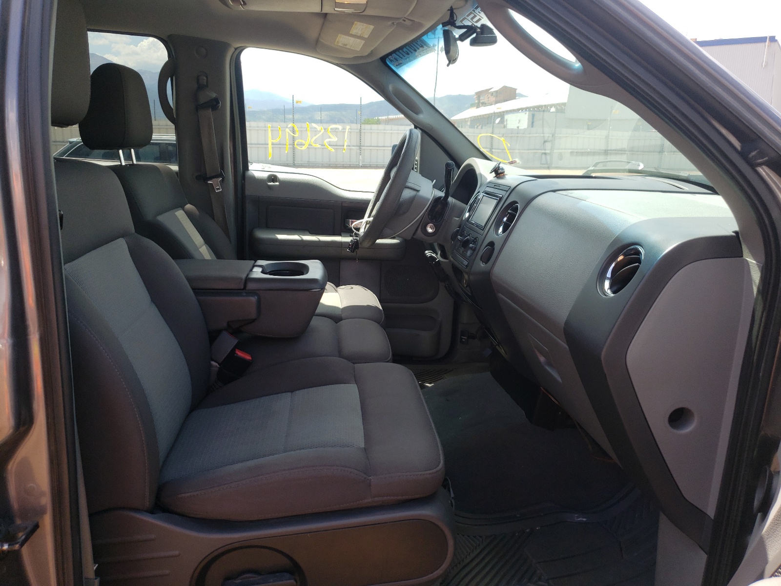 Photo 5 from auction – 2006 FORD F150 SUPER with VIN 1FTPW14V76KD84221