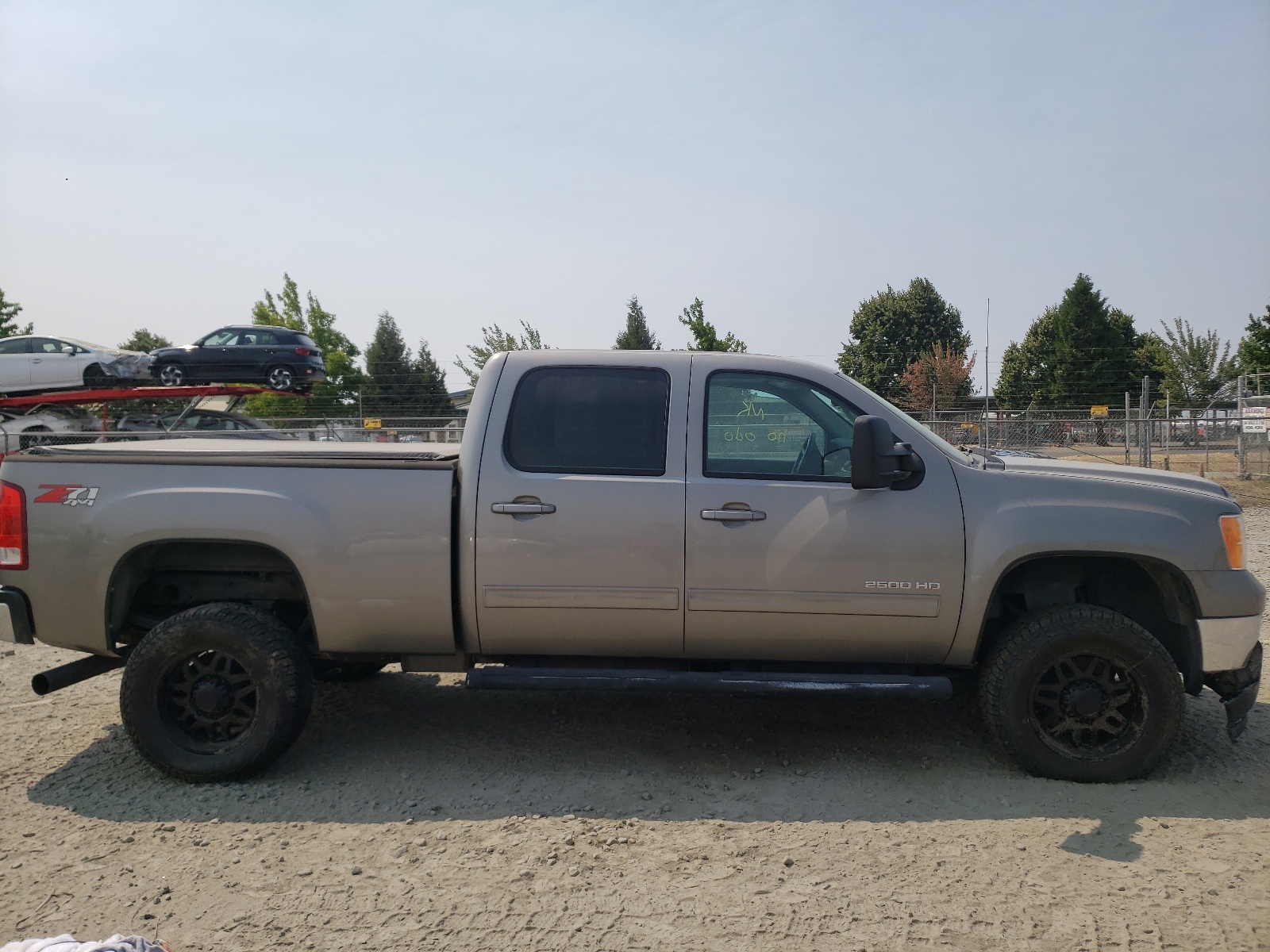 Photo 9 from auction – 2013 GMC SIERRA K25 with VIN 1GT121C81DF207800