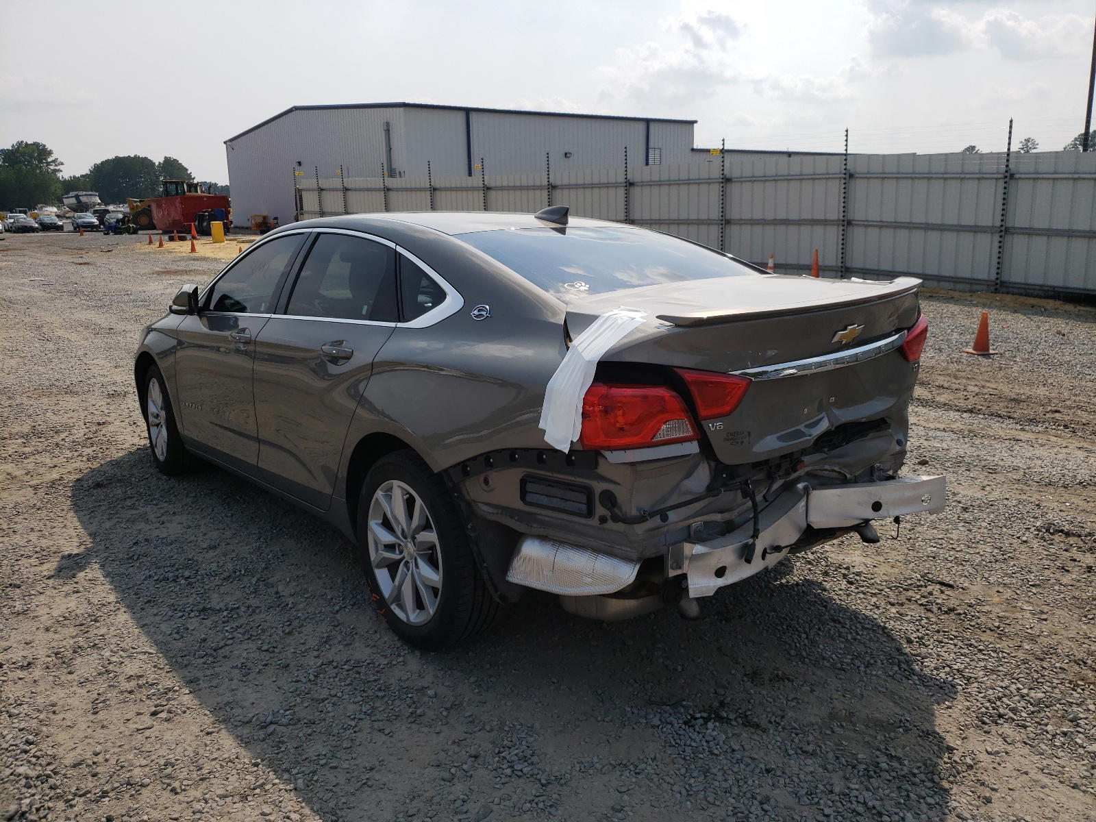 Photo 3 from auction – 2018 CHEVROLET IMPALA LT with VIN 2G1105S37J9106440