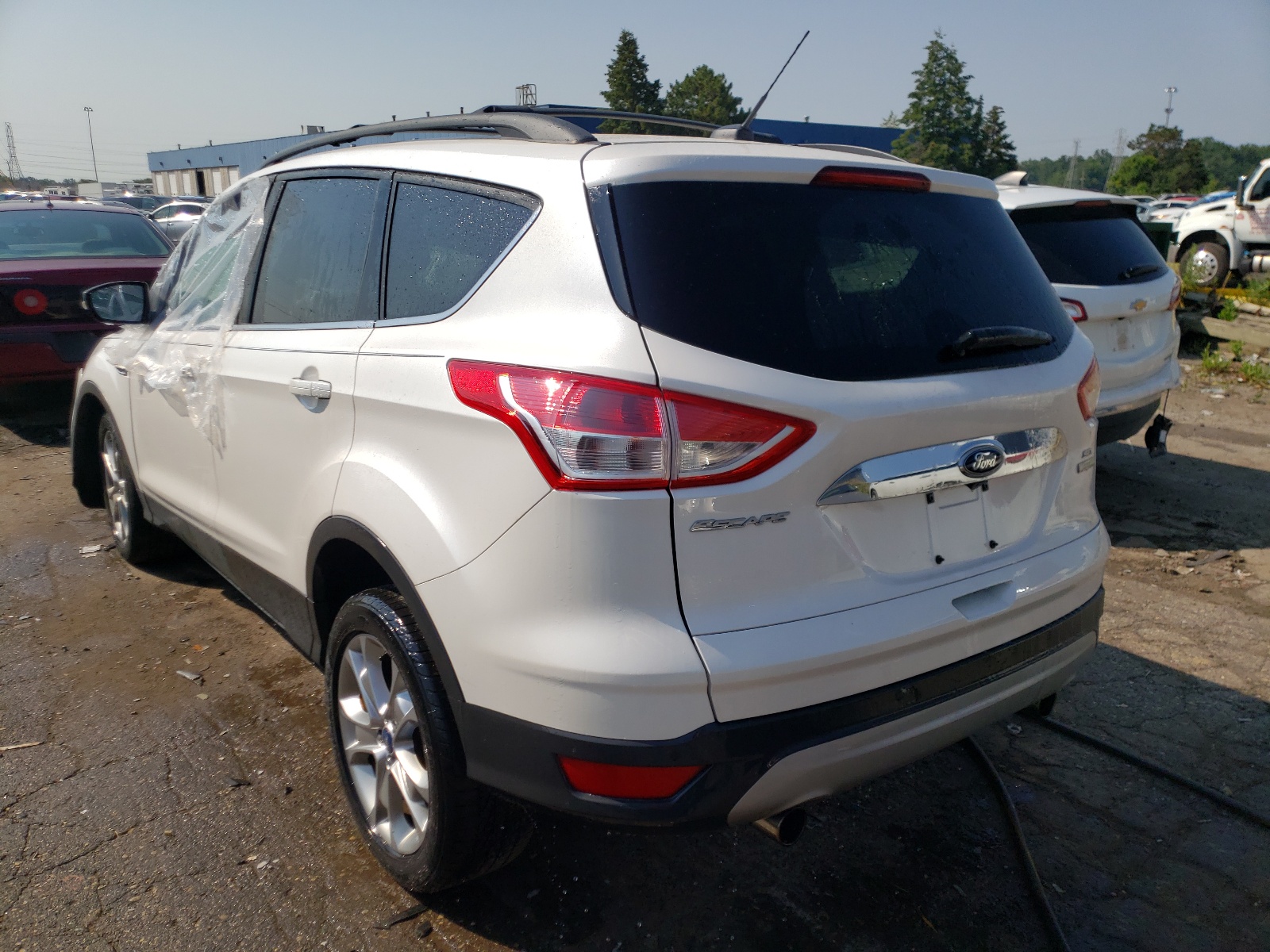 Photo 3 from auction – 2013 FORD ESCAPE SEL with VIN 1FMCU0HX8DUA85621