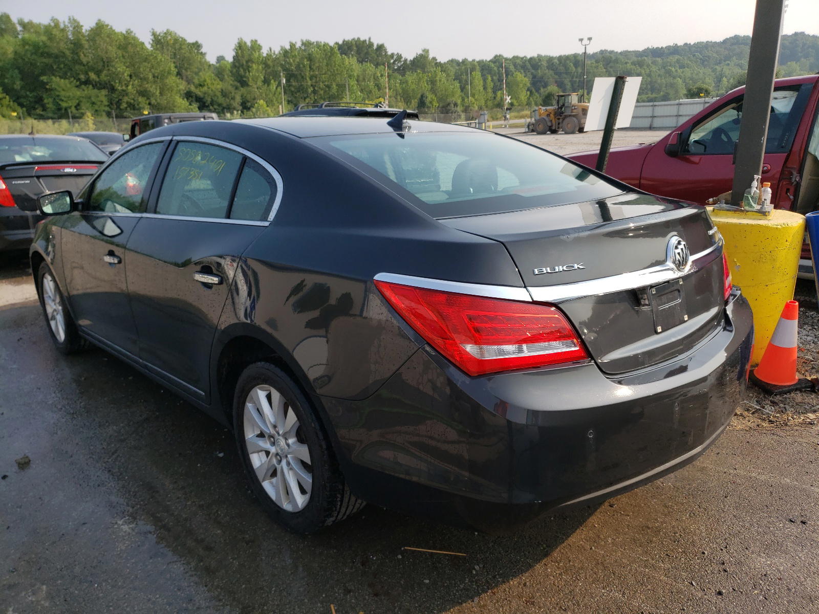 Photo 3 from auction – 2014 BUICK LACROSSE with VIN 1G4GB5GR0EF212732