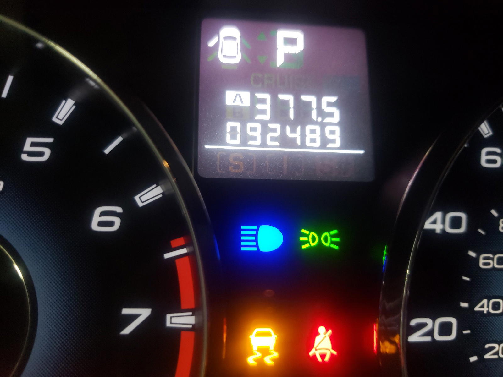 Photo 8 from auction – 2011 SUBARU LEGACY 2.5 with VIN 4S3BMBG67B3230722