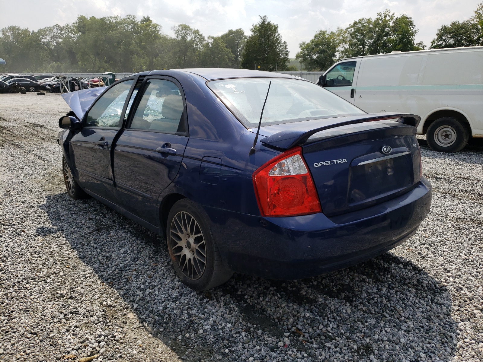 Photo 3 from auction – 2006 KIA SPECTRA LX with VIN KNAFE121965367401