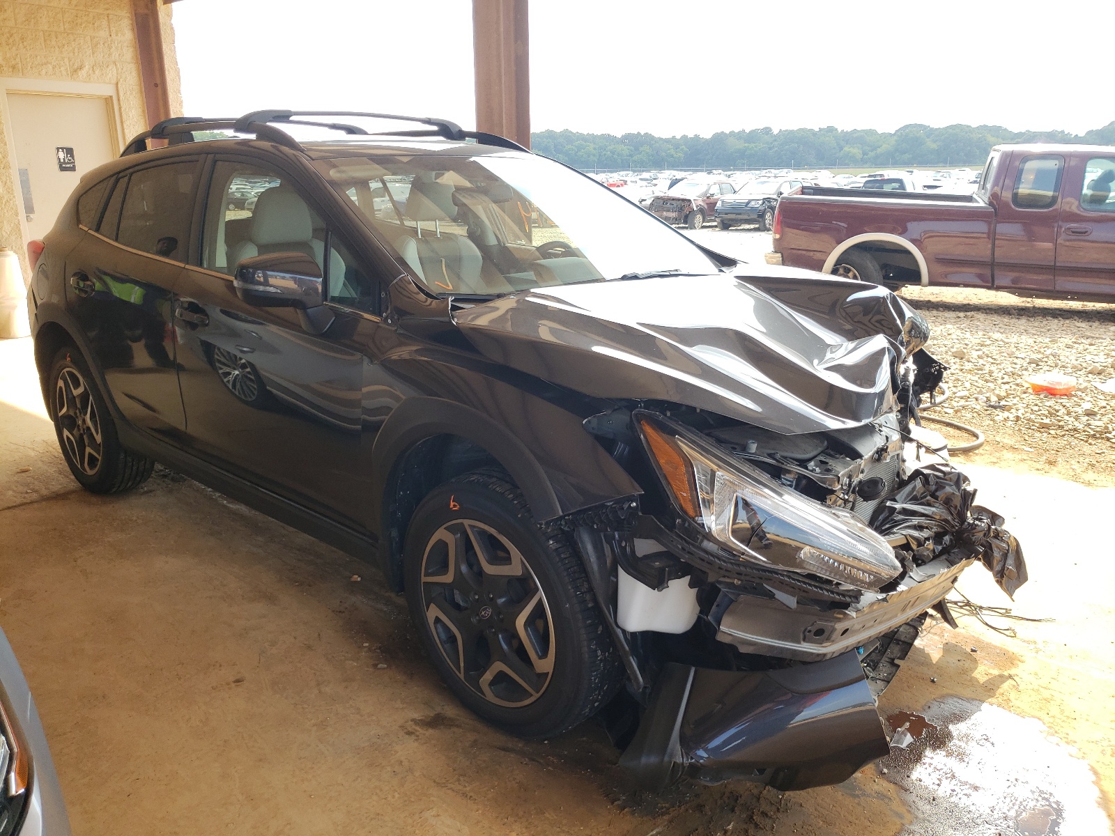 SUBARU CROSSTREK 2019 with VIN JF2GTANCXKH200405 - Photo from auction