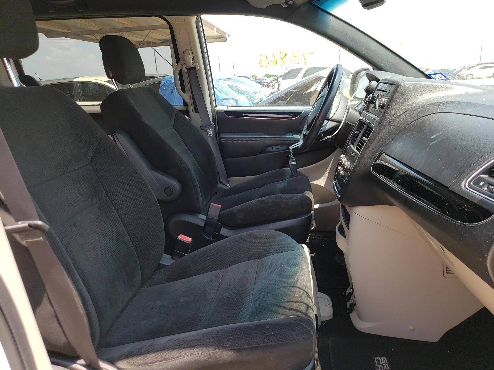 Photo 5 from auction – 2016 DODGE GRAND CARA with VIN 2C4RDGBG4GR102688