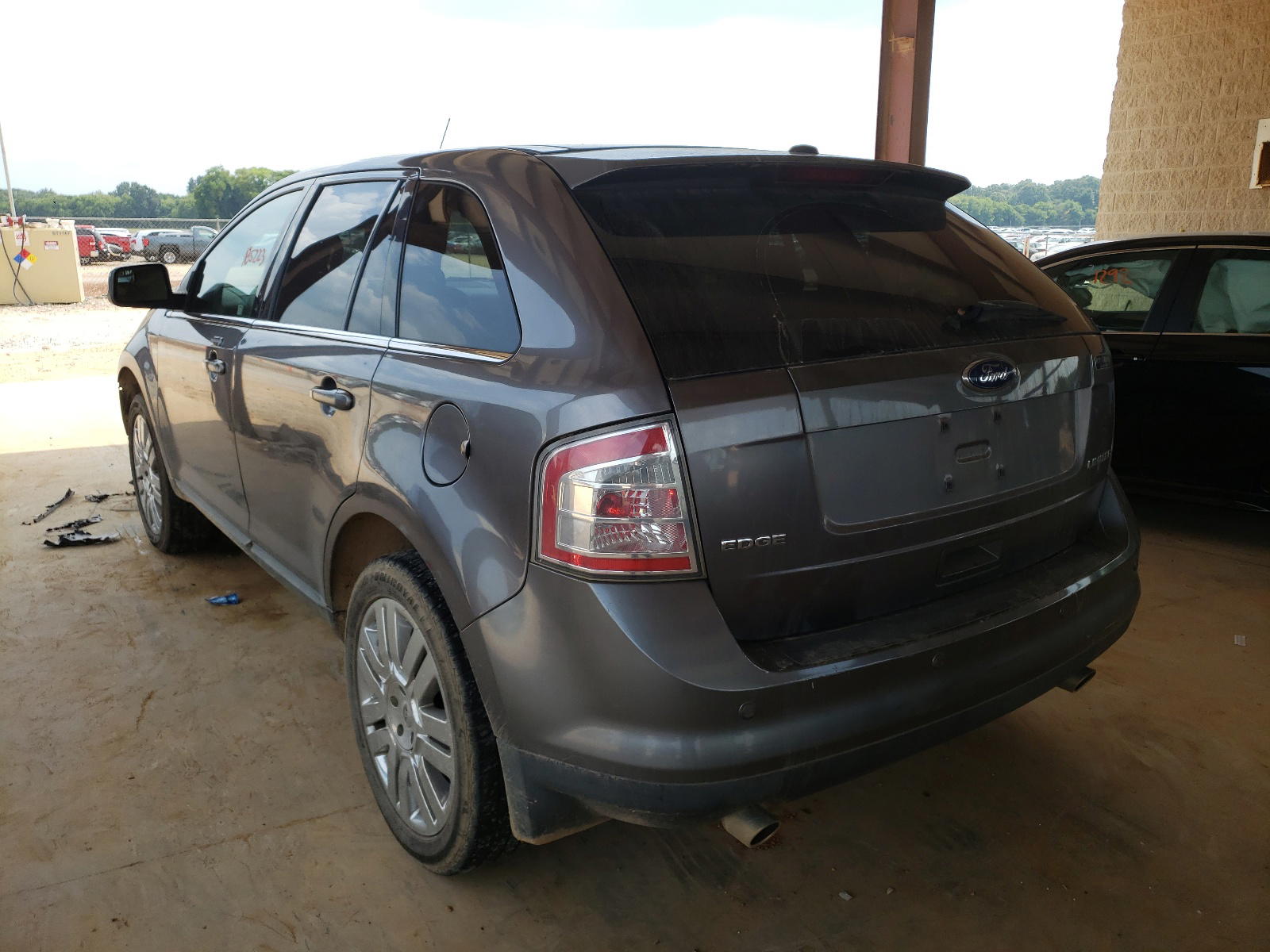 Photo 3 from auction – 2010 FORD EDGE LIMIT with VIN 2FMDK3KCXABA76244