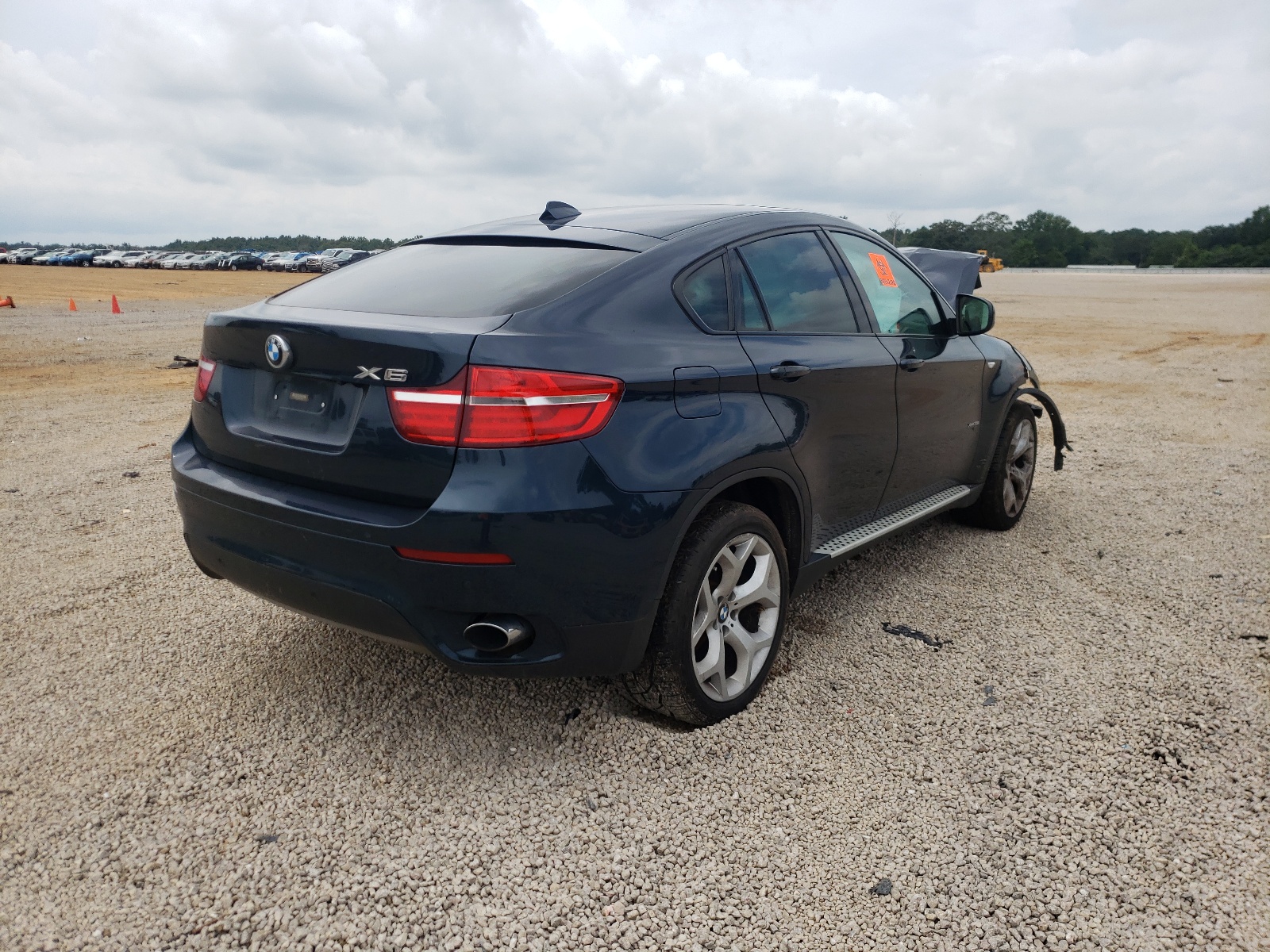 Photo 4 from auction – 2014 BMW X6 XDRIVE3 with VIN 5UXFG2C5XE0C43509