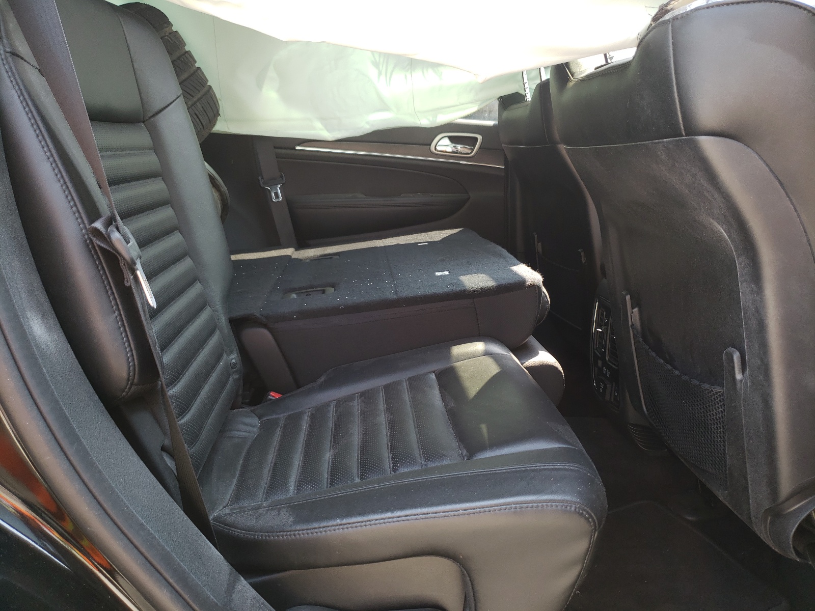 Photo 6 from auction – 2018 JEEP GRAND CHER with VIN 1C4RJFBG1JC102571